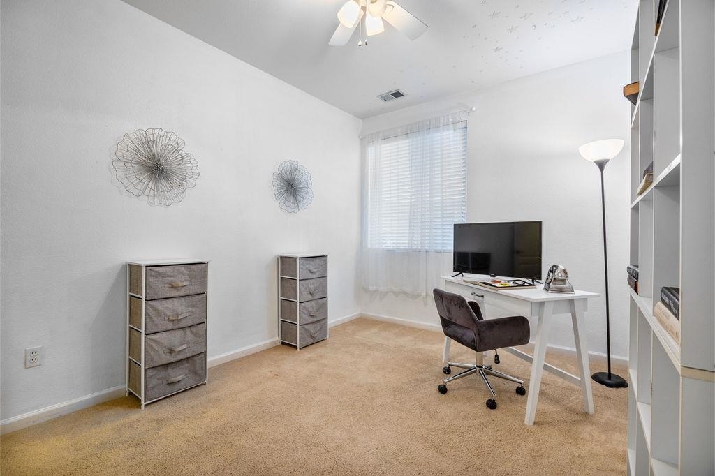 Detail Gallery Image 15 of 29 For 1954 Canyon Oaks Cir, Pittsburg,  CA 94565 - 4 Beds | 2 Baths