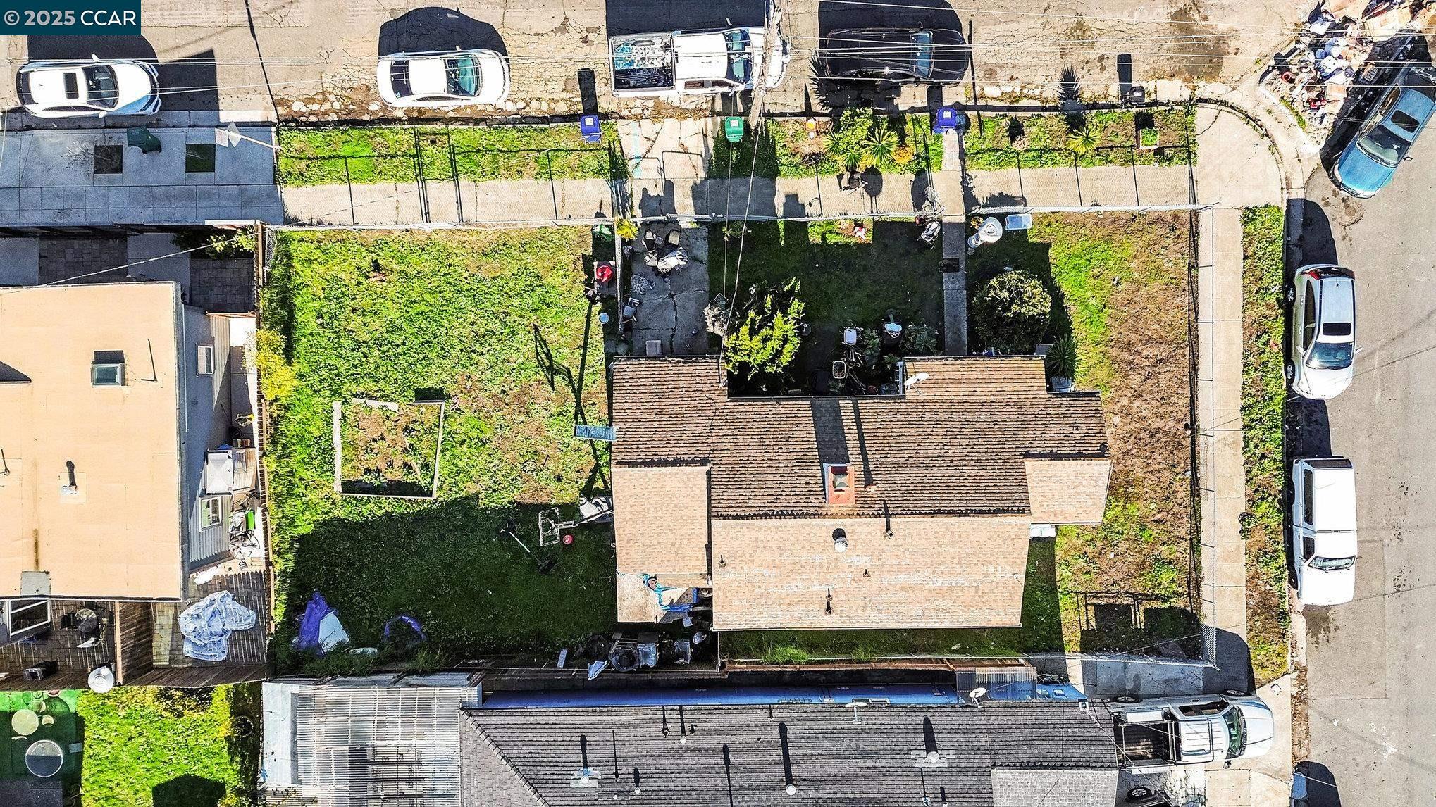 Detail Gallery Image 11 of 16 For 1530 Maine Ave, Richmond,  CA 94804 - 2 Beds | 1 Baths