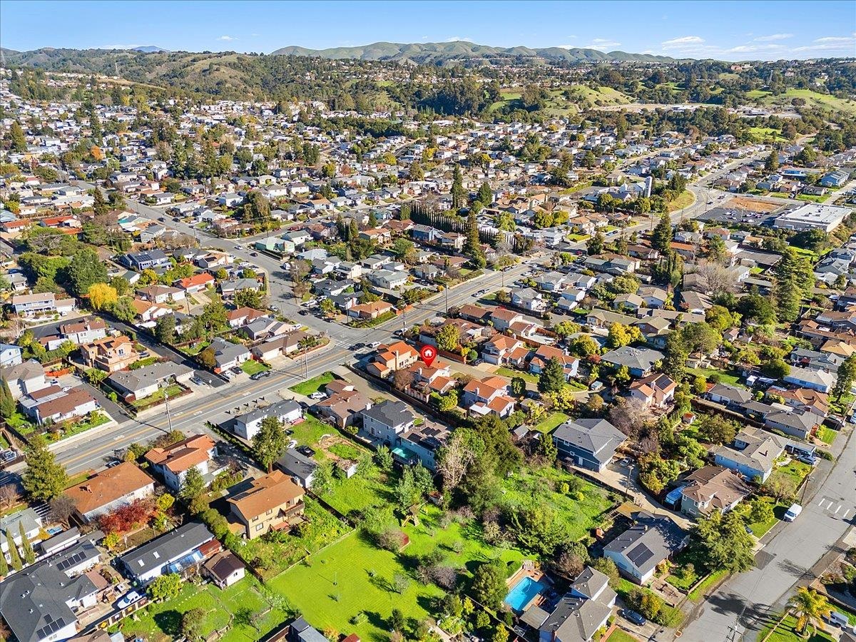 Detail Gallery Image 59 of 60 For 19511 Heyer Hts, Castro Valley,  CA 94546 - 4 Beds | 3 Baths