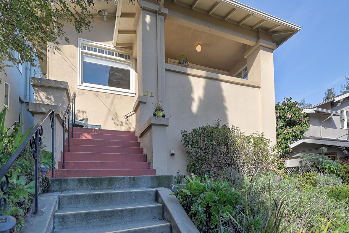 Detail Gallery Image 6 of 60 For 687 Jean Street, Oakland,  CA 94610 - 3 Beds | 1 Baths