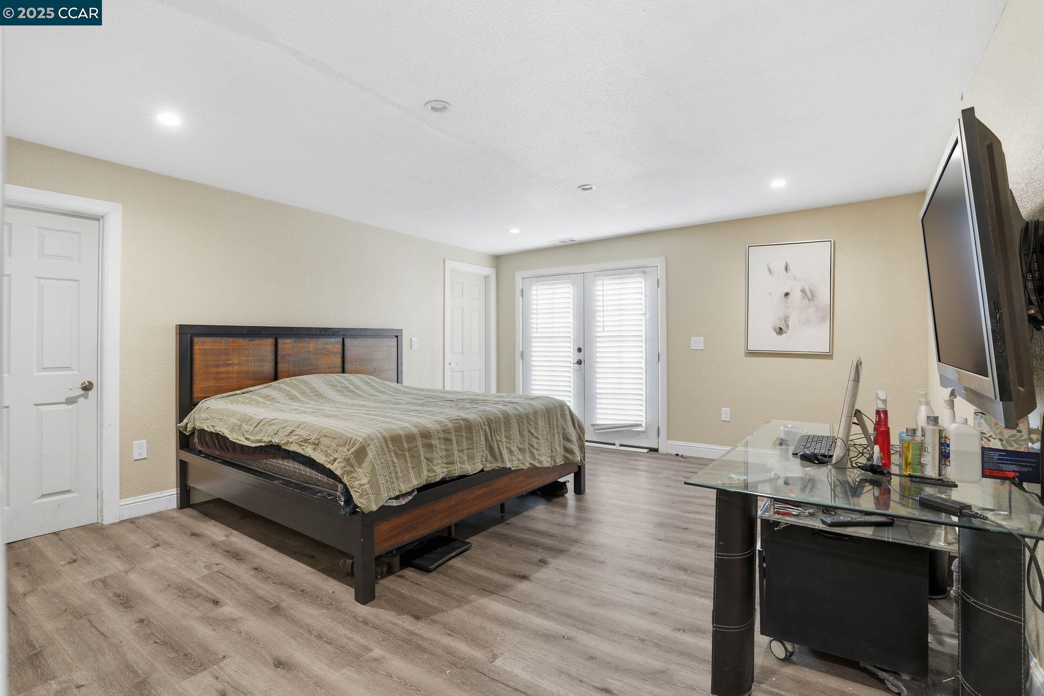 Detail Gallery Image 13 of 17 For 545 N Golden Gate Ave, Stockton,  CA 95205 - 3 Beds | 2 Baths