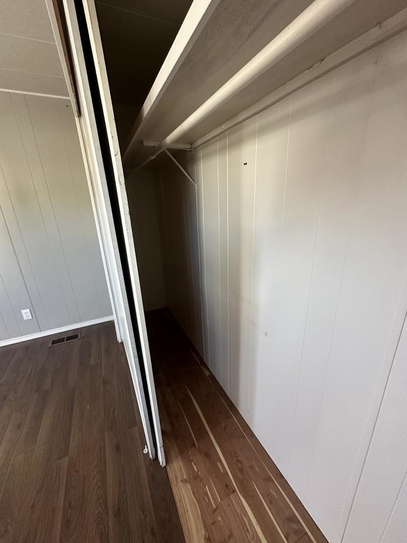 Detail Gallery Image 8 of 8 For 6217 Plymouth Rock Ln,, –,  CA 95621 - 2 Beds | 1 Baths