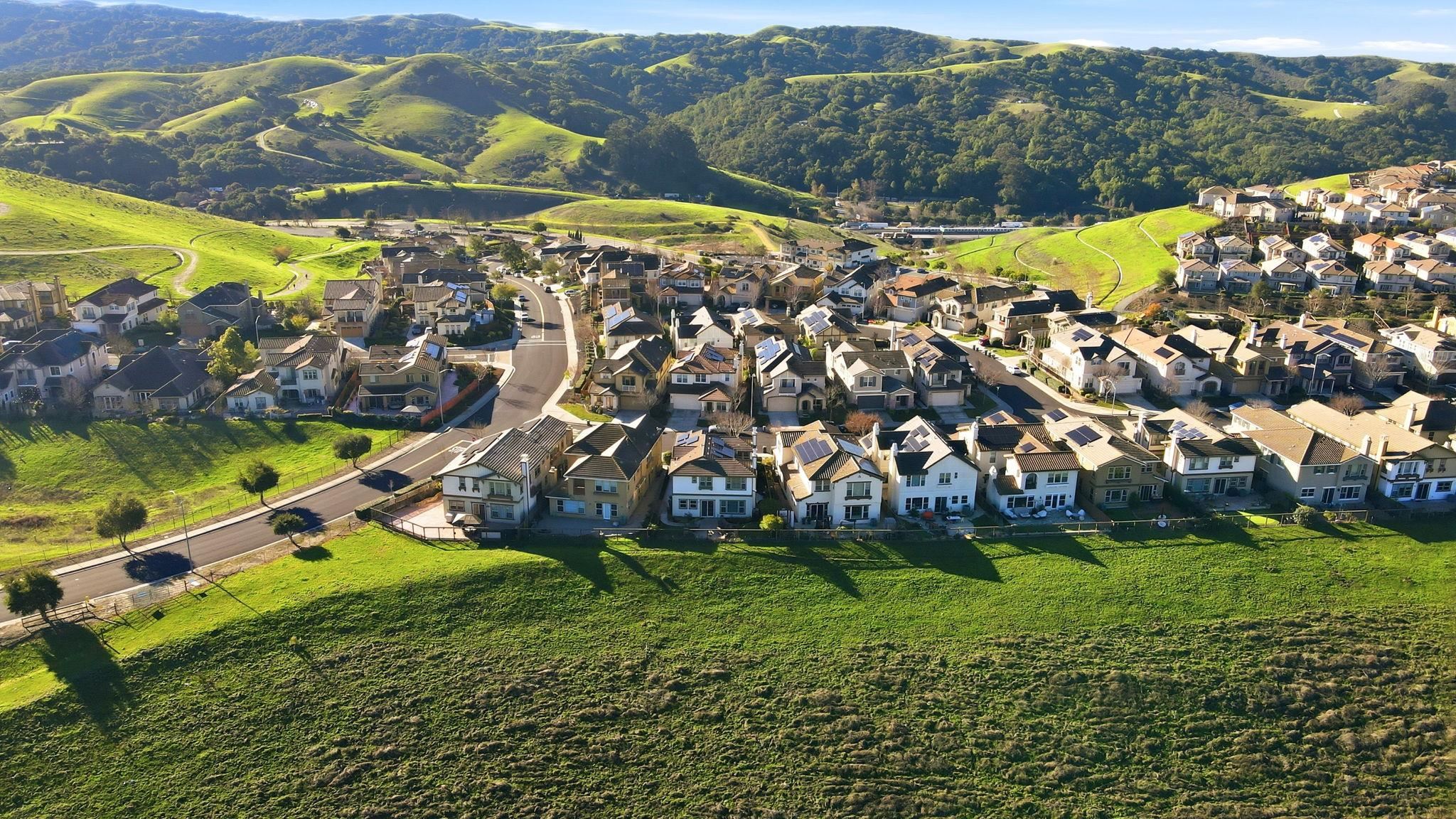 Detail Gallery Image 12 of 39 For 9927 Reimers Way, Dublin,  CA 94568 - 4 Beds | 2/1 Baths