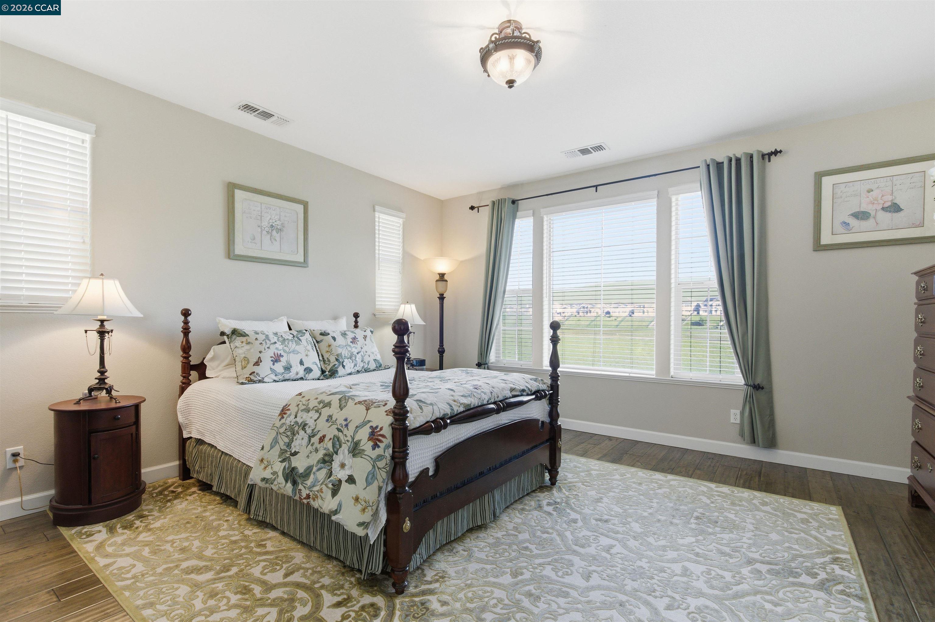 Detail Gallery Image 22 of 39 For 9927 Reimers Way, Dublin,  CA 94568 - 4 Beds | 2/1 Baths