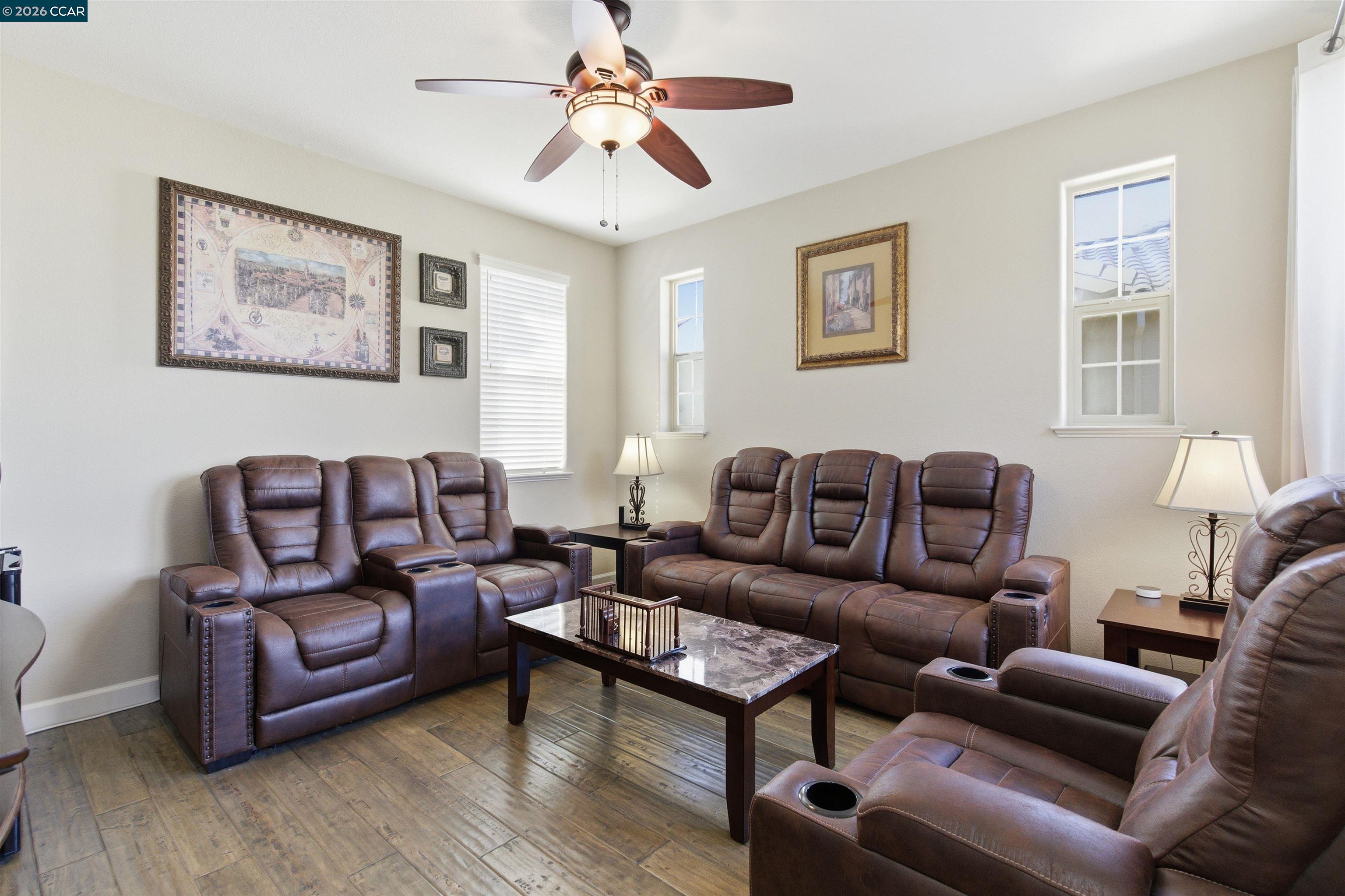 Detail Gallery Image 26 of 39 For 9927 Reimers Way, Dublin,  CA 94568 - 4 Beds | 2/1 Baths