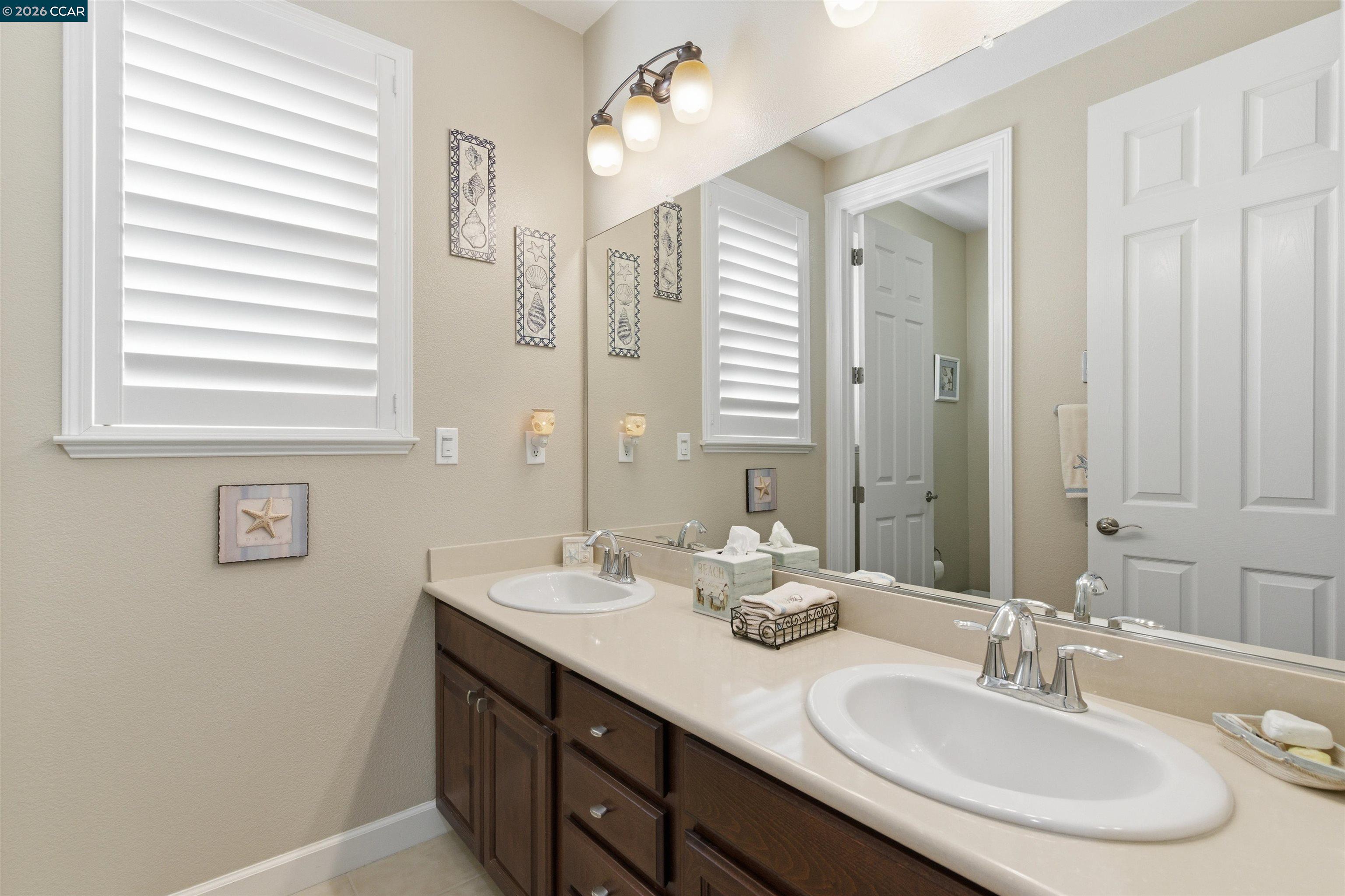 Detail Gallery Image 29 of 39 For 9927 Reimers Way, Dublin,  CA 94568 - 4 Beds | 2/1 Baths