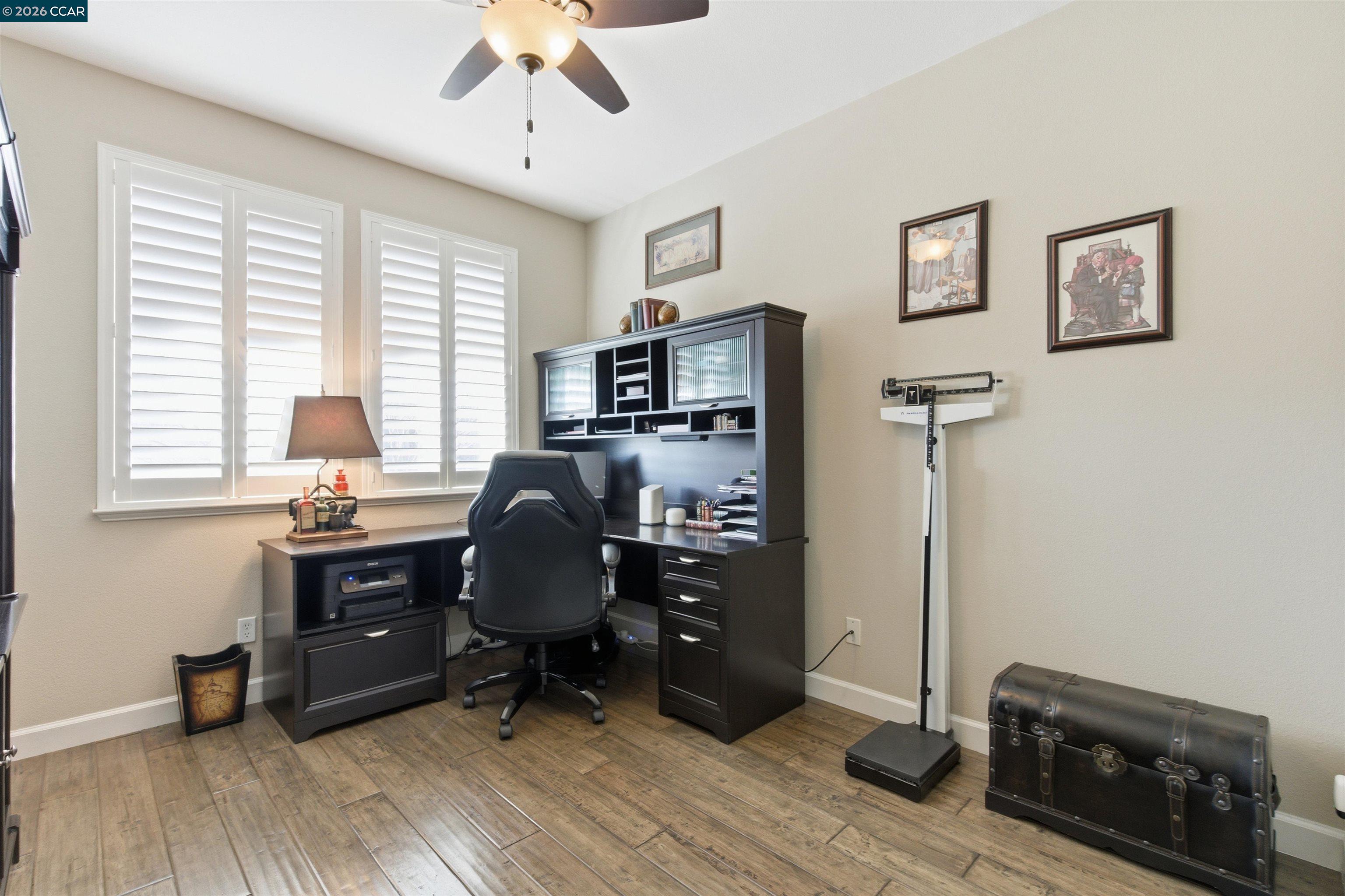 Detail Gallery Image 31 of 39 For 9927 Reimers Way, Dublin,  CA 94568 - 4 Beds | 2/1 Baths