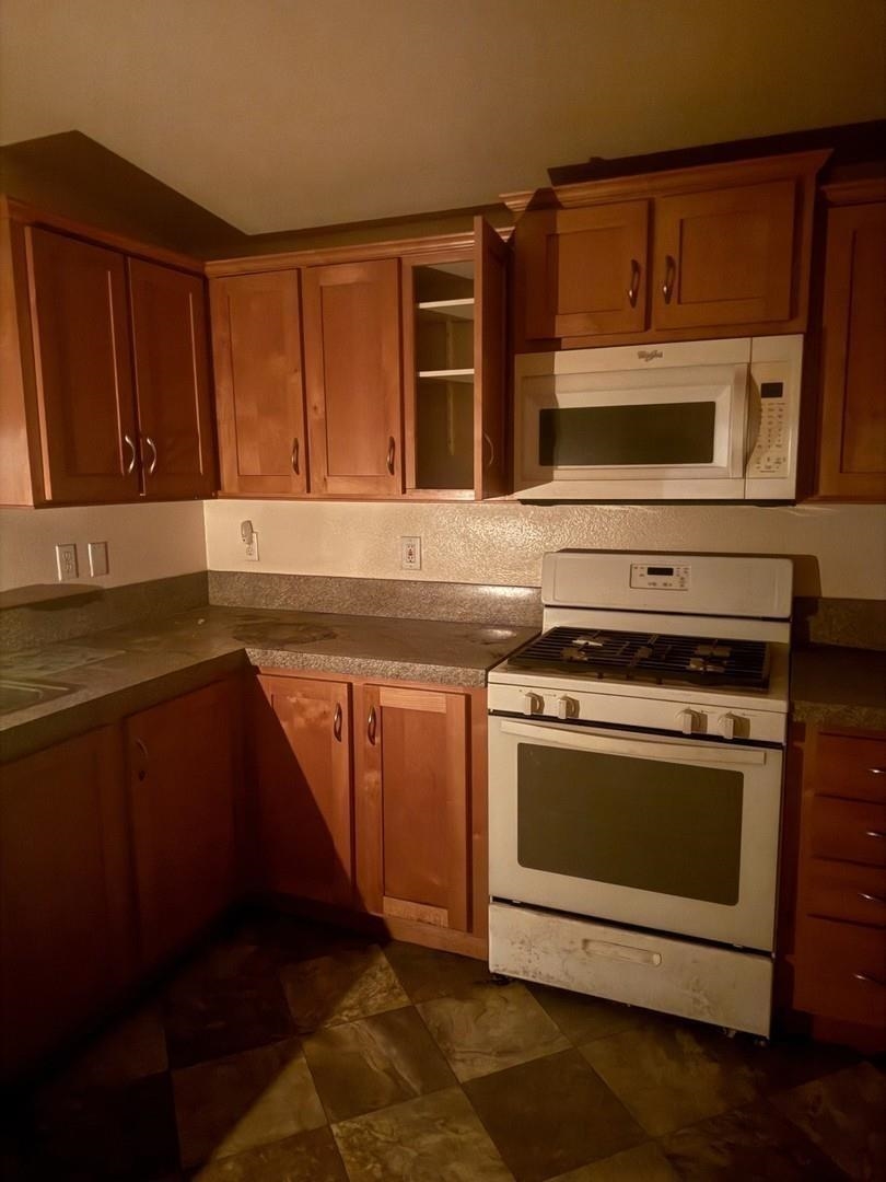 Detail Gallery Image 17 of 20 For 145 Dory Ln, Modesto,  CA 95356 - 2 Beds | 2 Baths