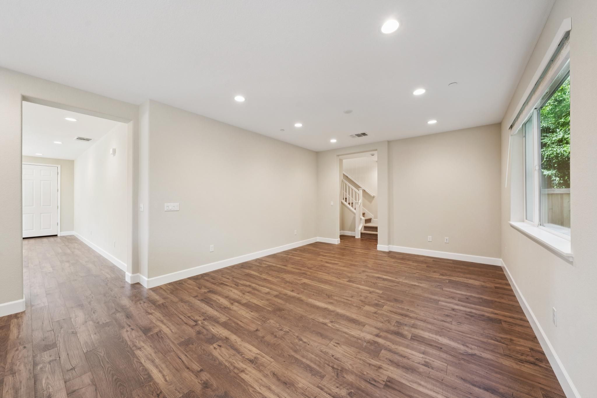 Detail Gallery Image 16 of 55 For 133 Creek View Cir, Fairfield,  CA 94533 - 4 Beds | 2/1 Baths