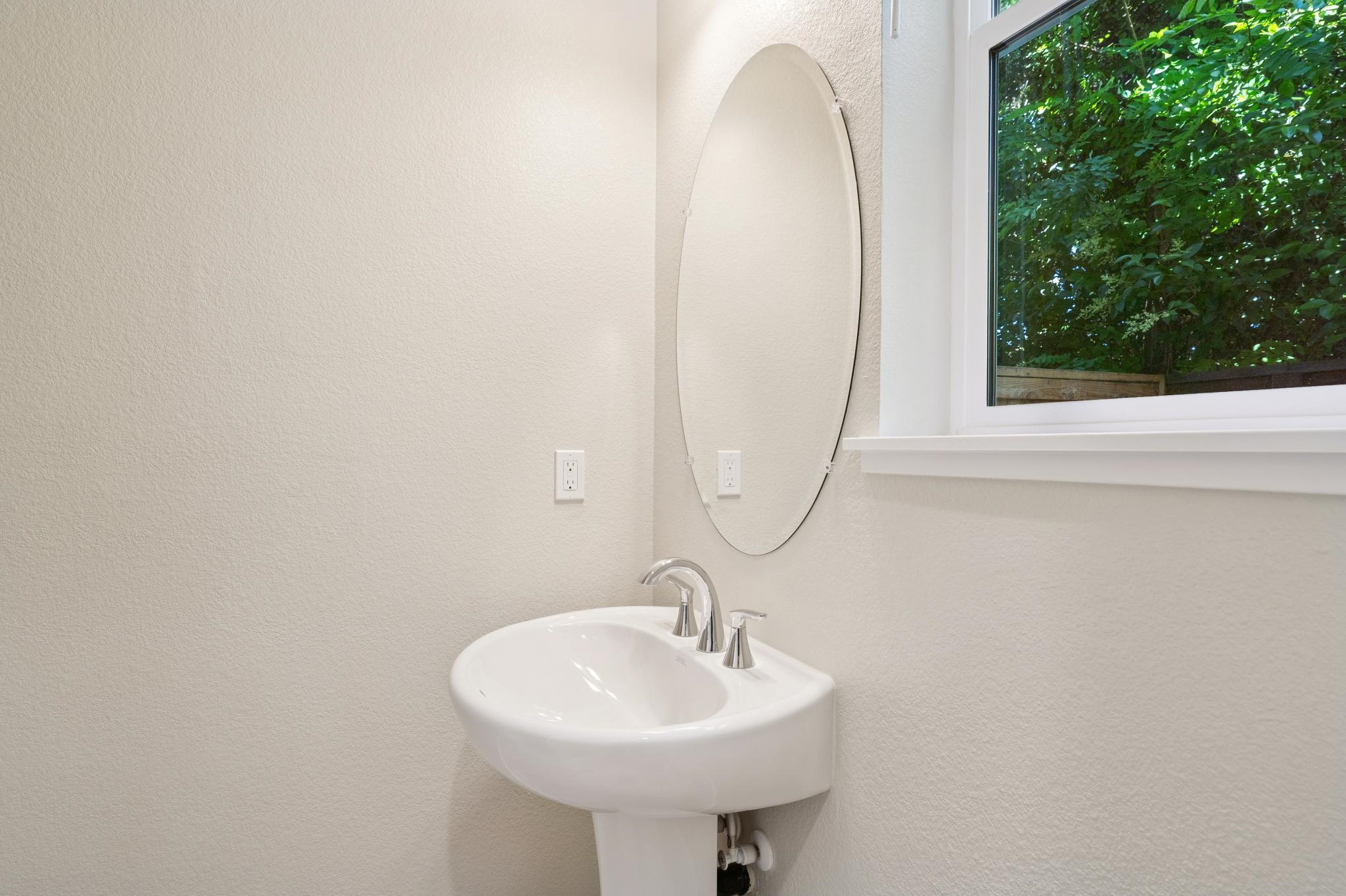Detail Gallery Image 20 of 55 For 133 Creek View Cir, Fairfield,  CA 94533 - 4 Beds | 2/1 Baths