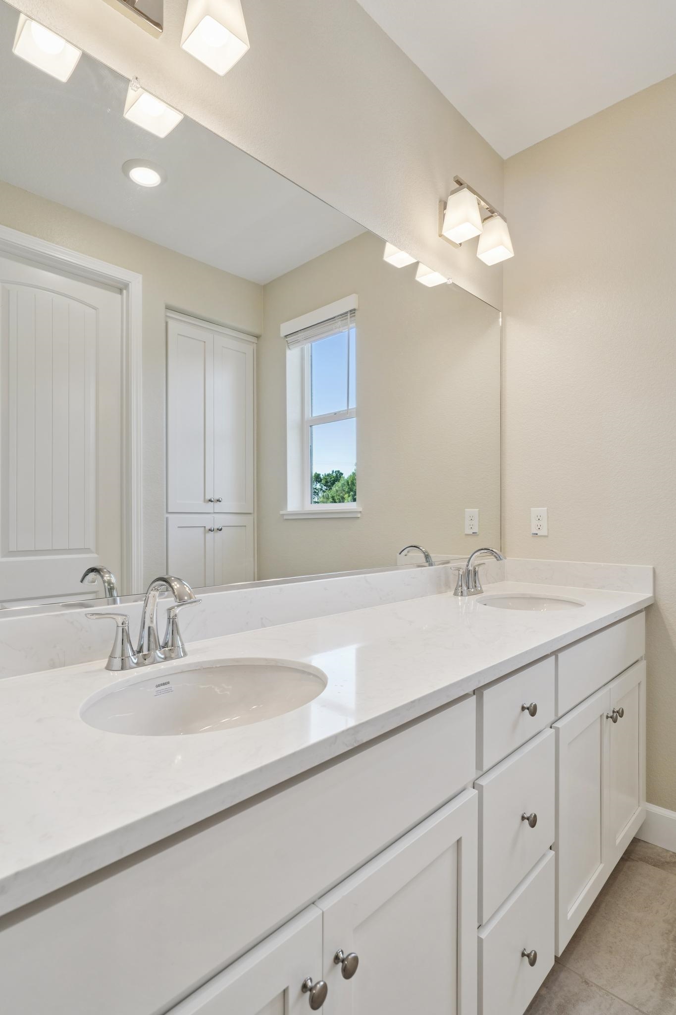 Detail Gallery Image 53 of 55 For 133 Creek View Cir, Fairfield,  CA 94533 - 4 Beds | 2/1 Baths