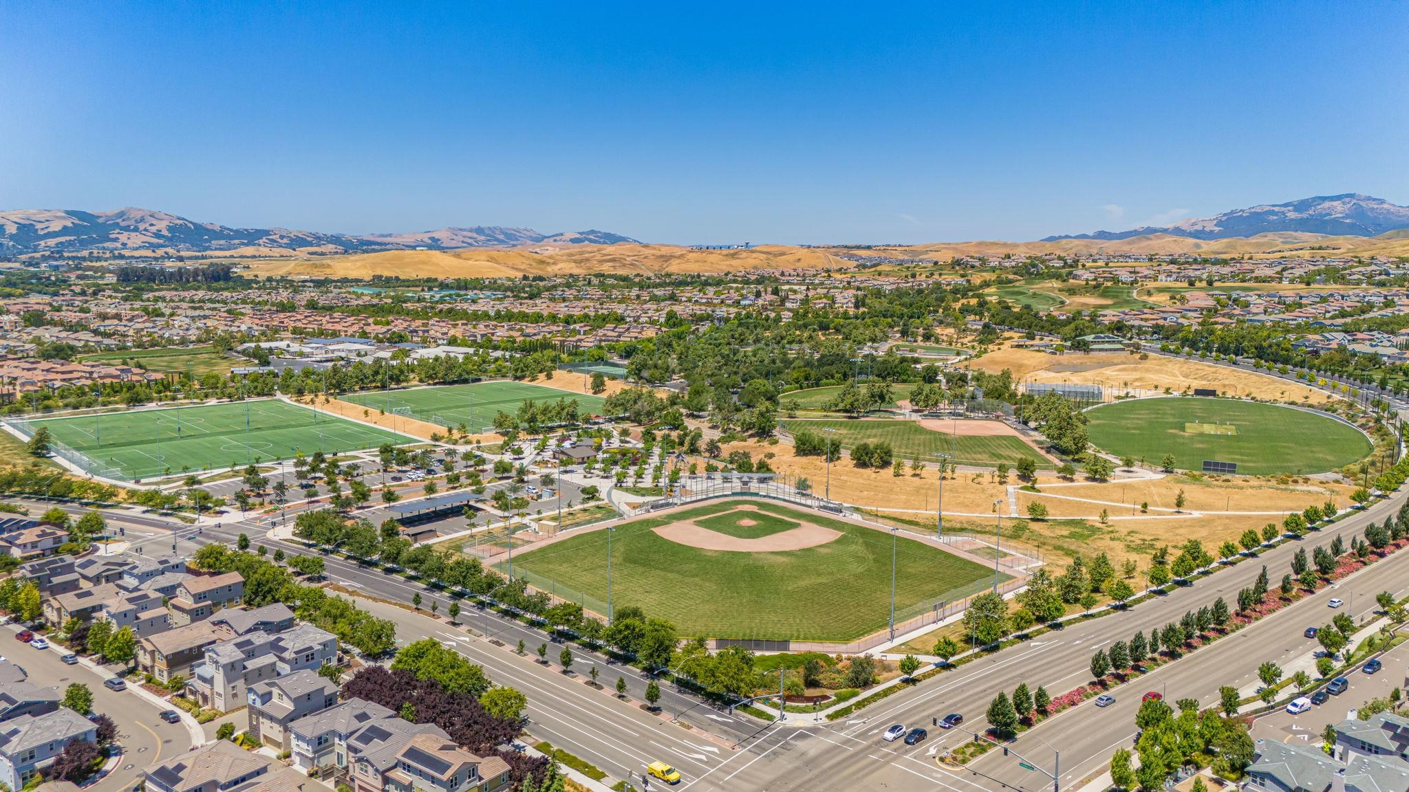 Detail Gallery Image 44 of 50 For 4022 Knightstown St, Dublin,  CA 94568 - 4 Beds | 3 Baths