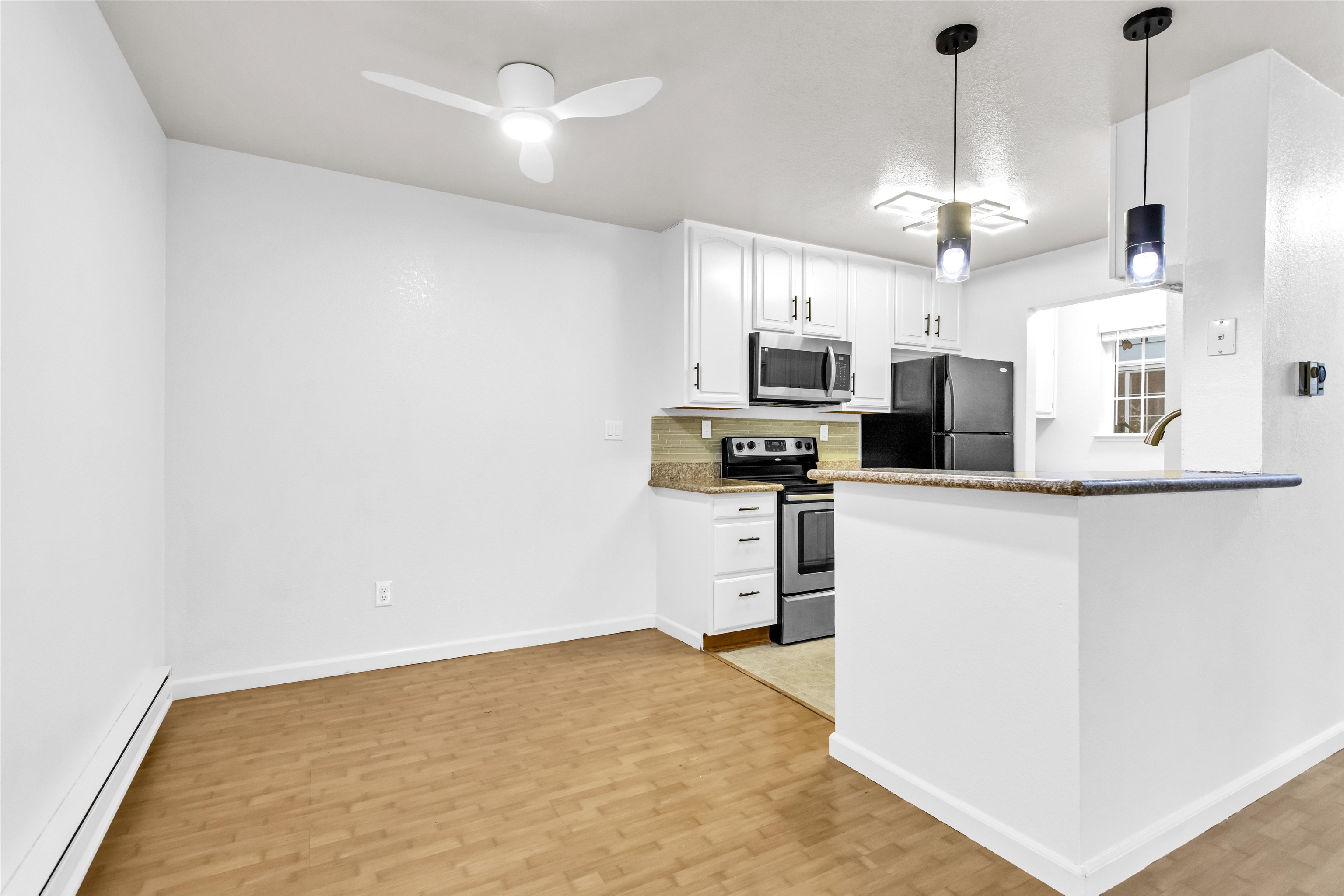 Detail Gallery Image 13 of 38 For 165 Lighthouse Dr., Vallejo,  CA 94590 - 2 Beds | 2 Baths