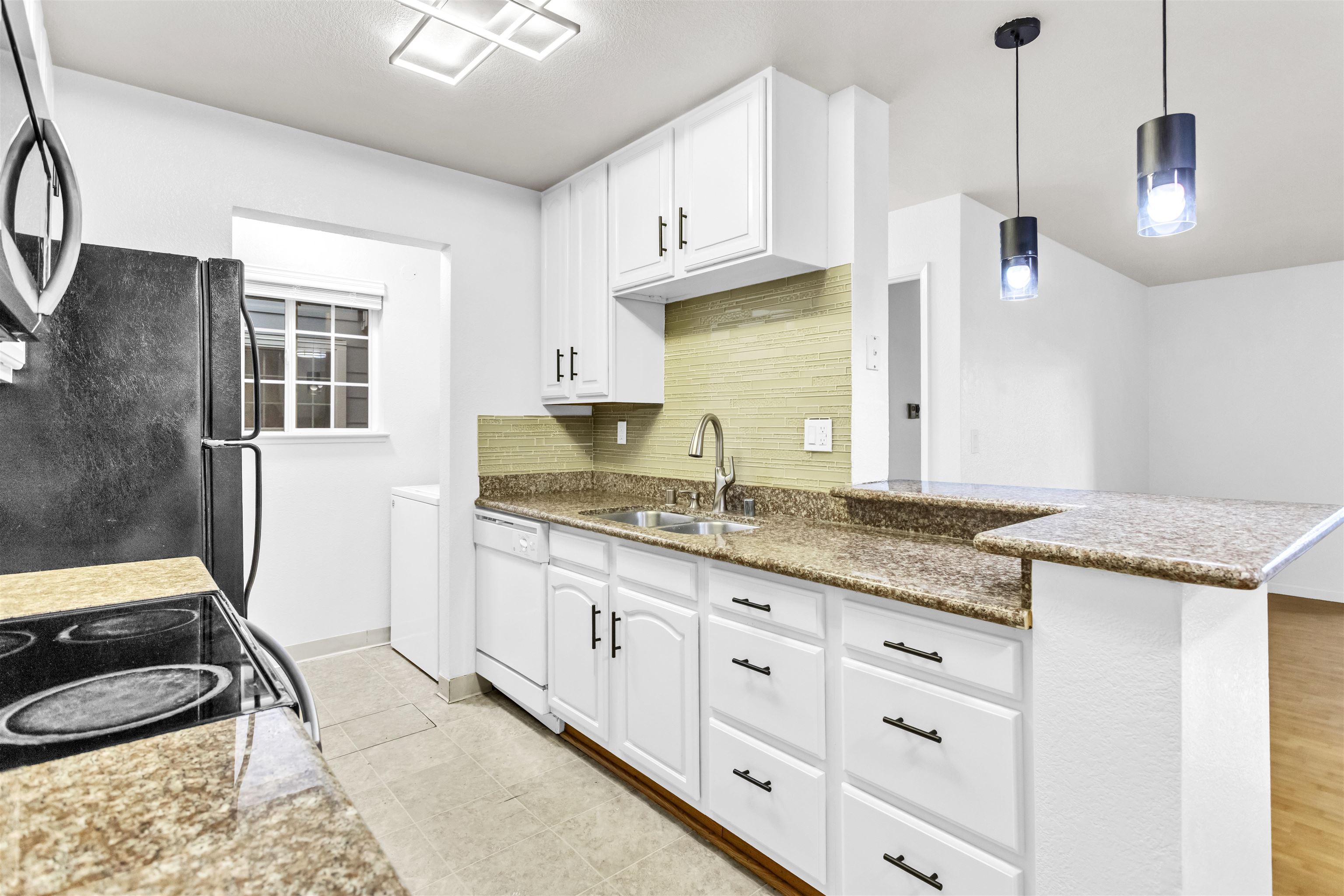 Detail Gallery Image 15 of 38 For 165 Lighthouse Dr., Vallejo,  CA 94590 - 2 Beds | 2 Baths