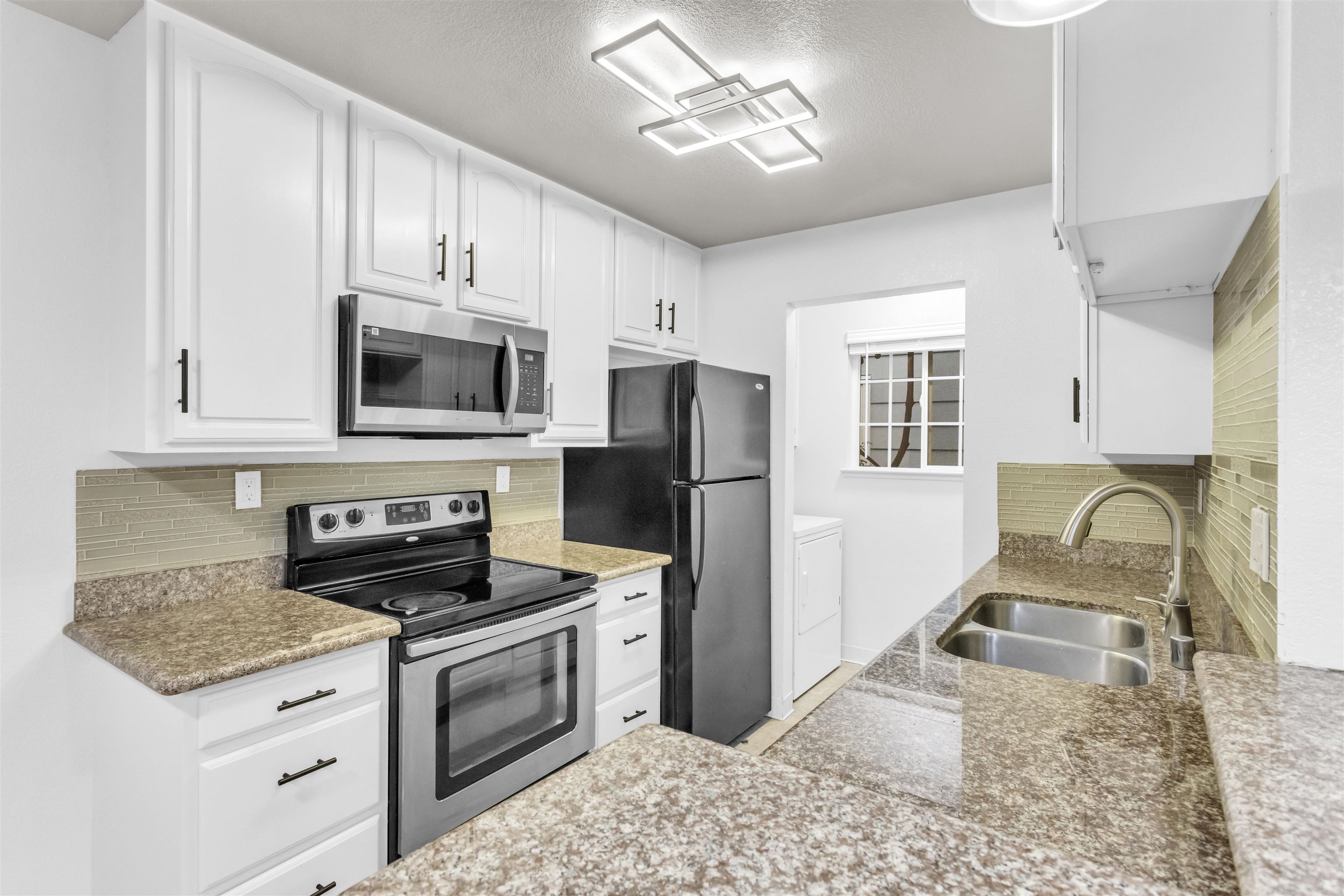 Detail Gallery Image 16 of 38 For 165 Lighthouse Dr., Vallejo,  CA 94590 - 2 Beds | 2 Baths