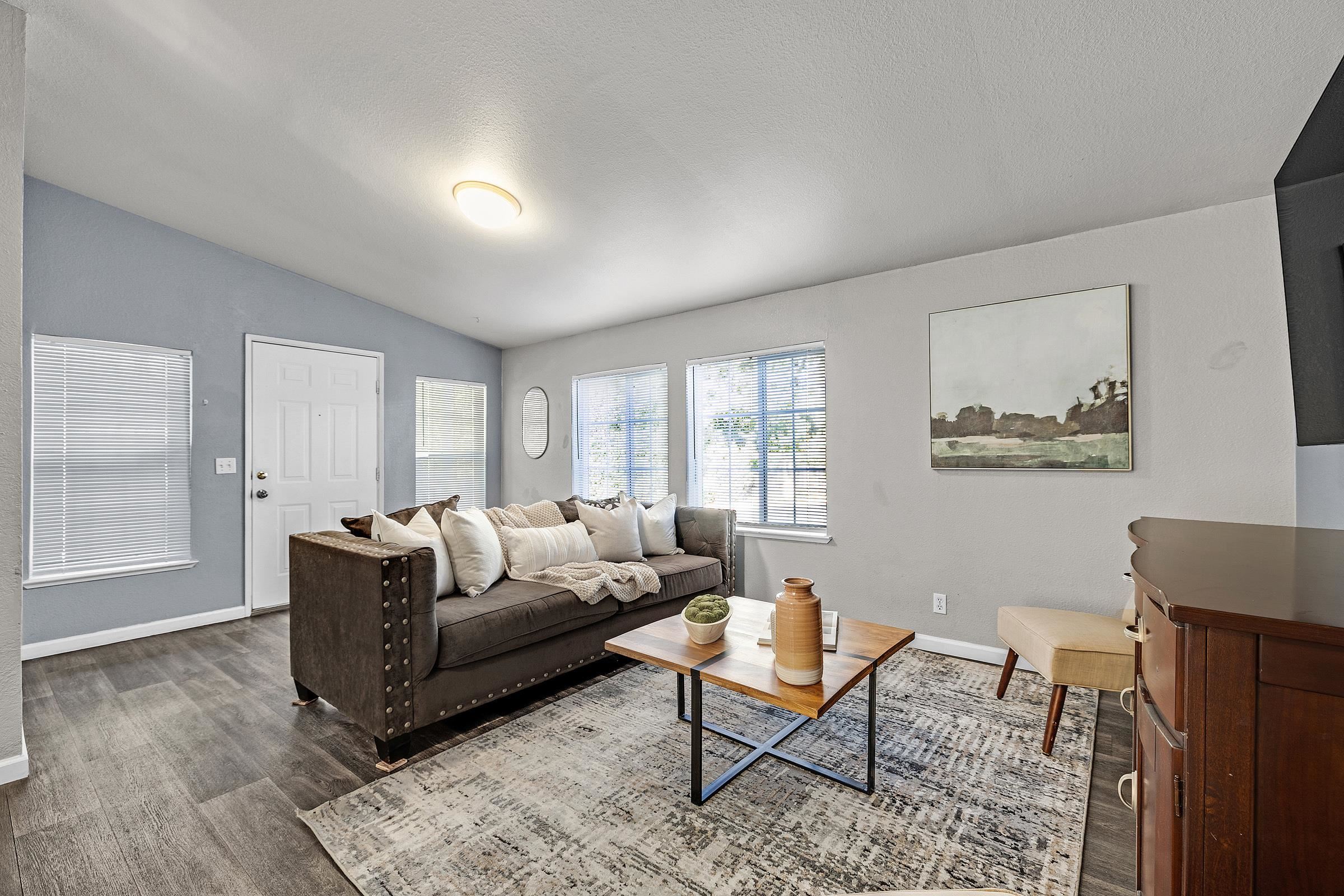 Detail Gallery Image 7 of 37 For 600 E Weddell Drive #184,  Sunnyvale,  CA 94089 - 3 Beds | 2 Baths