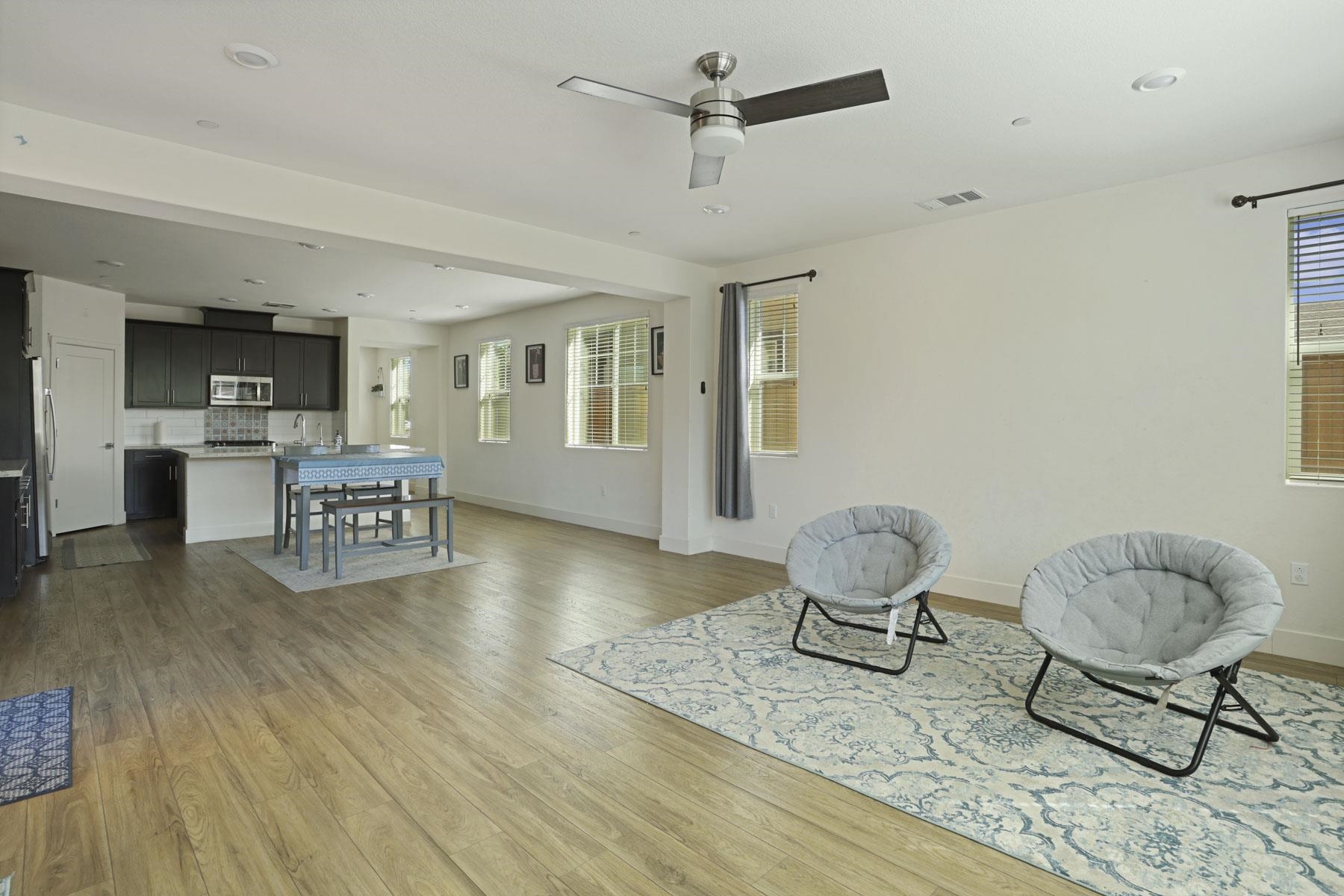 Detail Gallery Image 29 of 53 For 2605 Luna Ave, Tracy,  CA 95377 - 4 Beds | 3 Baths