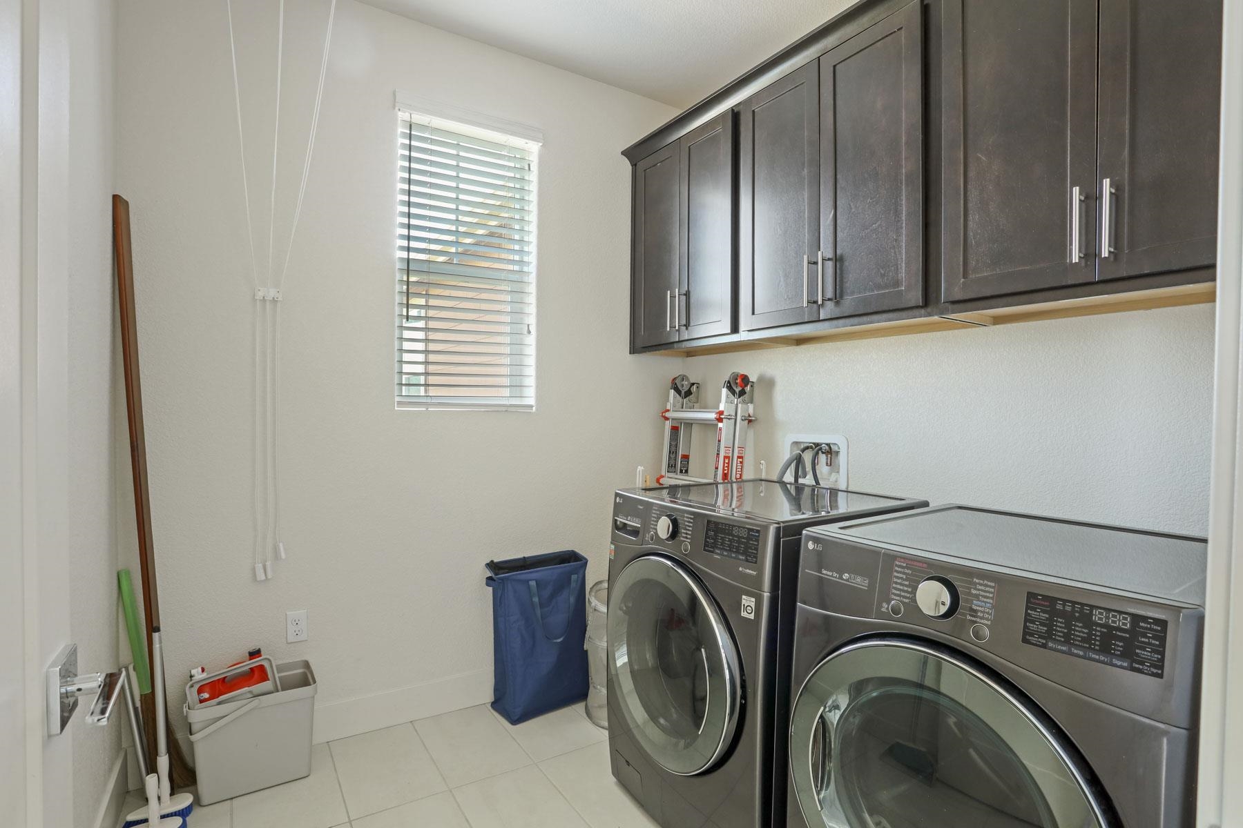 Detail Gallery Image 33 of 53 For 2605 Luna Ave, Tracy,  CA 95377 - 4 Beds | 3 Baths