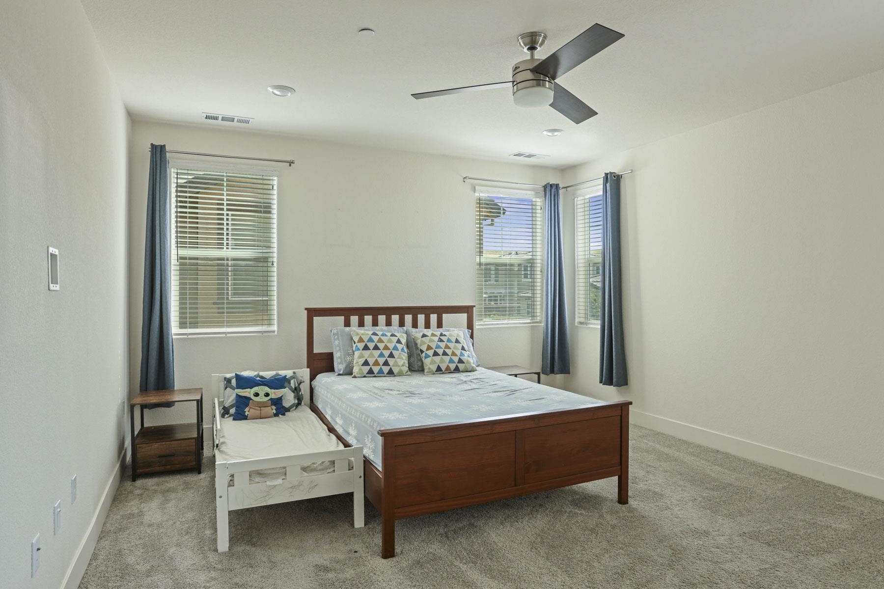 Detail Gallery Image 36 of 53 For 2605 Luna Ave, Tracy,  CA 95377 - 4 Beds | 3 Baths