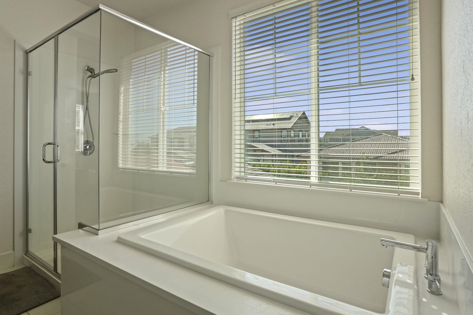 Detail Gallery Image 42 of 53 For 2605 Luna Ave, Tracy,  CA 95377 - 4 Beds | 3 Baths