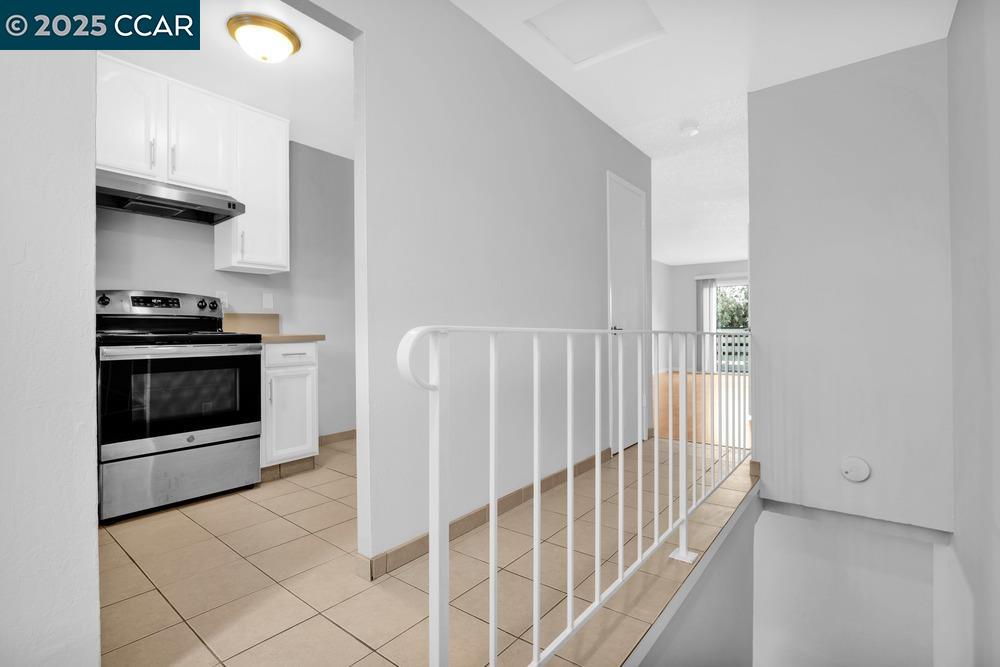 Detail Gallery Image 3 of 14 For 102 Avian, Vallejo,  CA 94591 - – Beds | – Baths