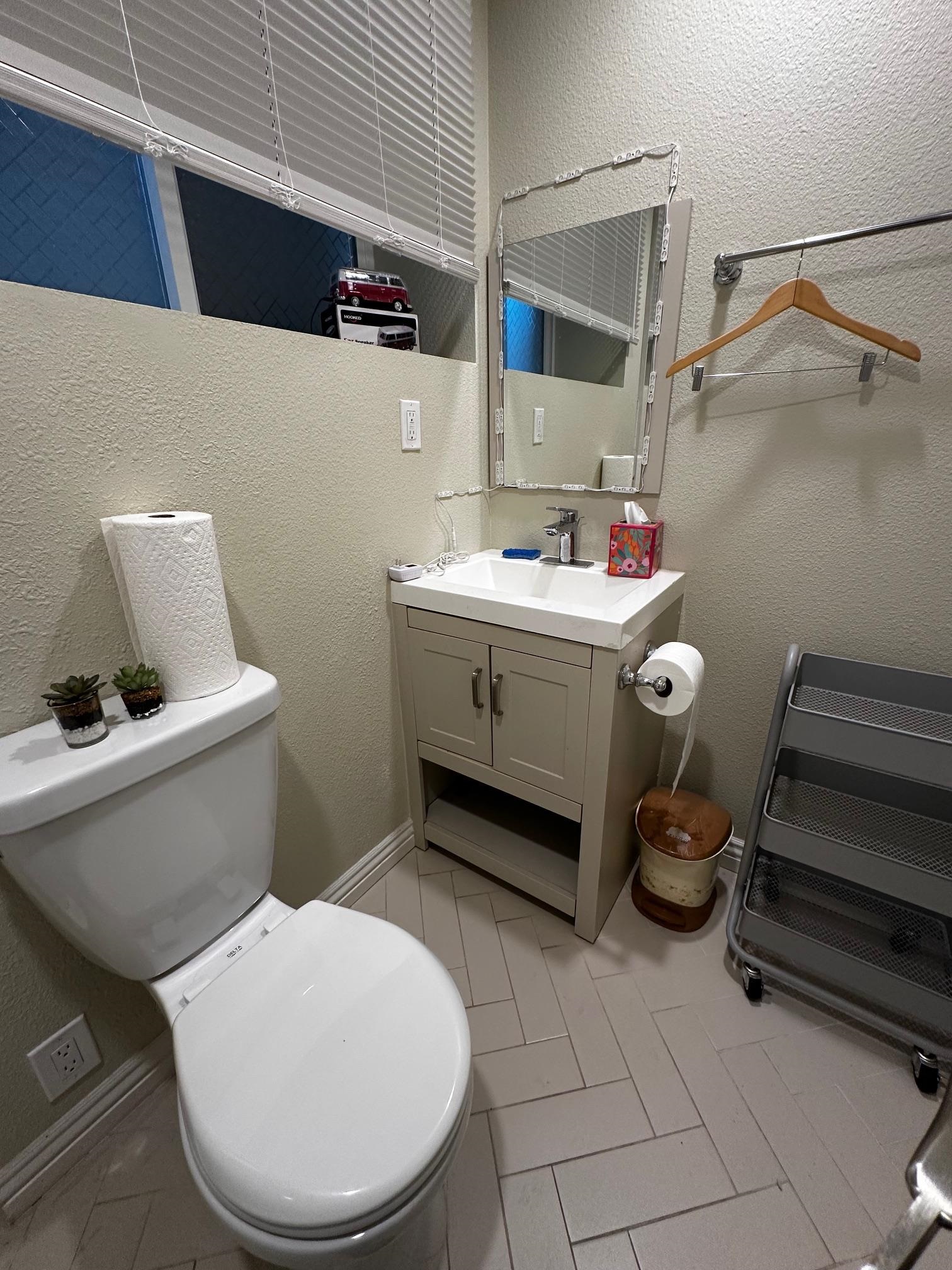 Detail Gallery Image 29 of 33 For 2276 Arrowhead, Oakland,  CA 94611 - 3 Beds | 3/1 Baths