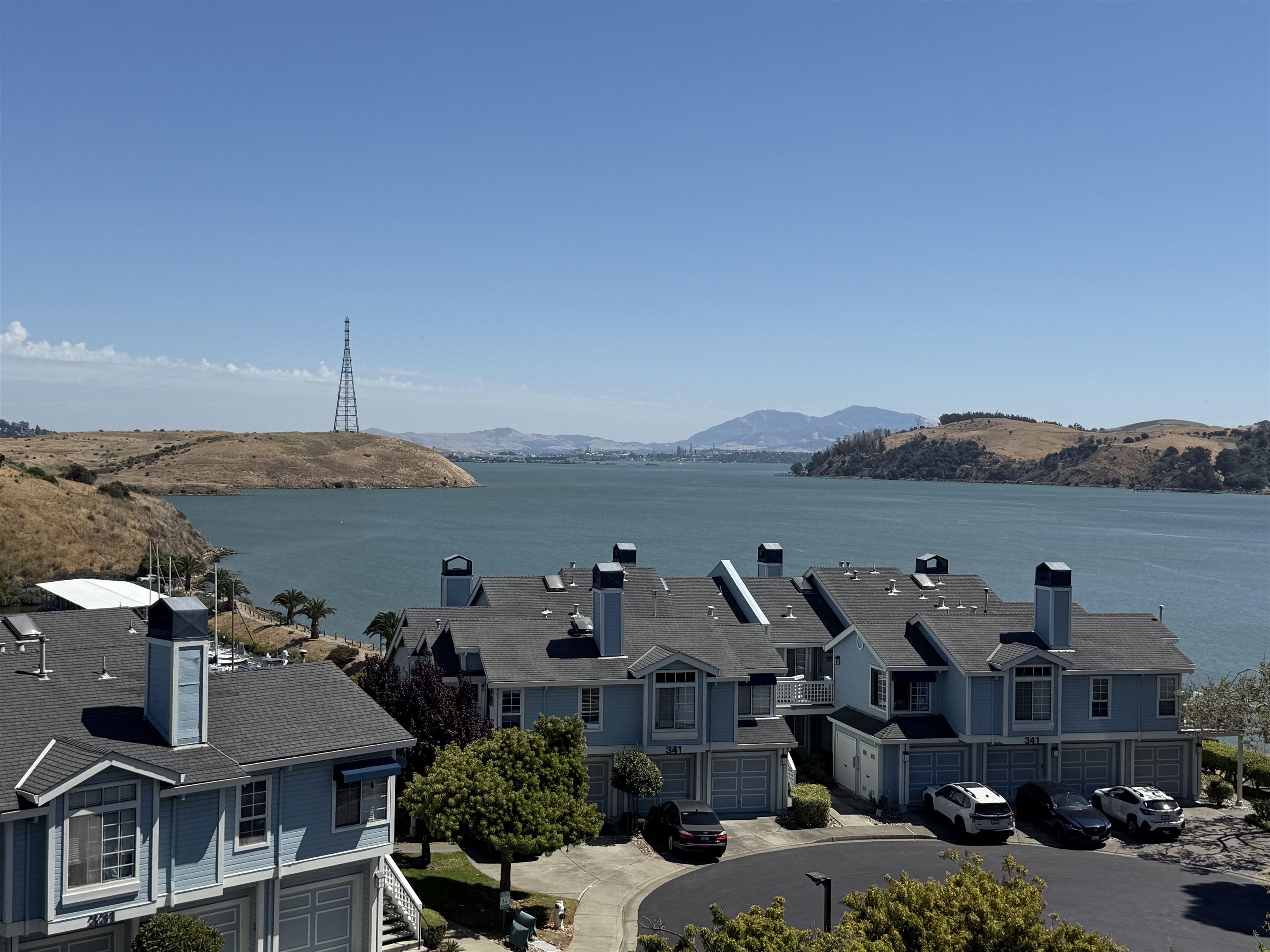 Detail Gallery Image 28 of 33 For 611 Sea Ranch Ct #6,  Vallejo,  CA 94591 - 2 Beds | 2 Baths