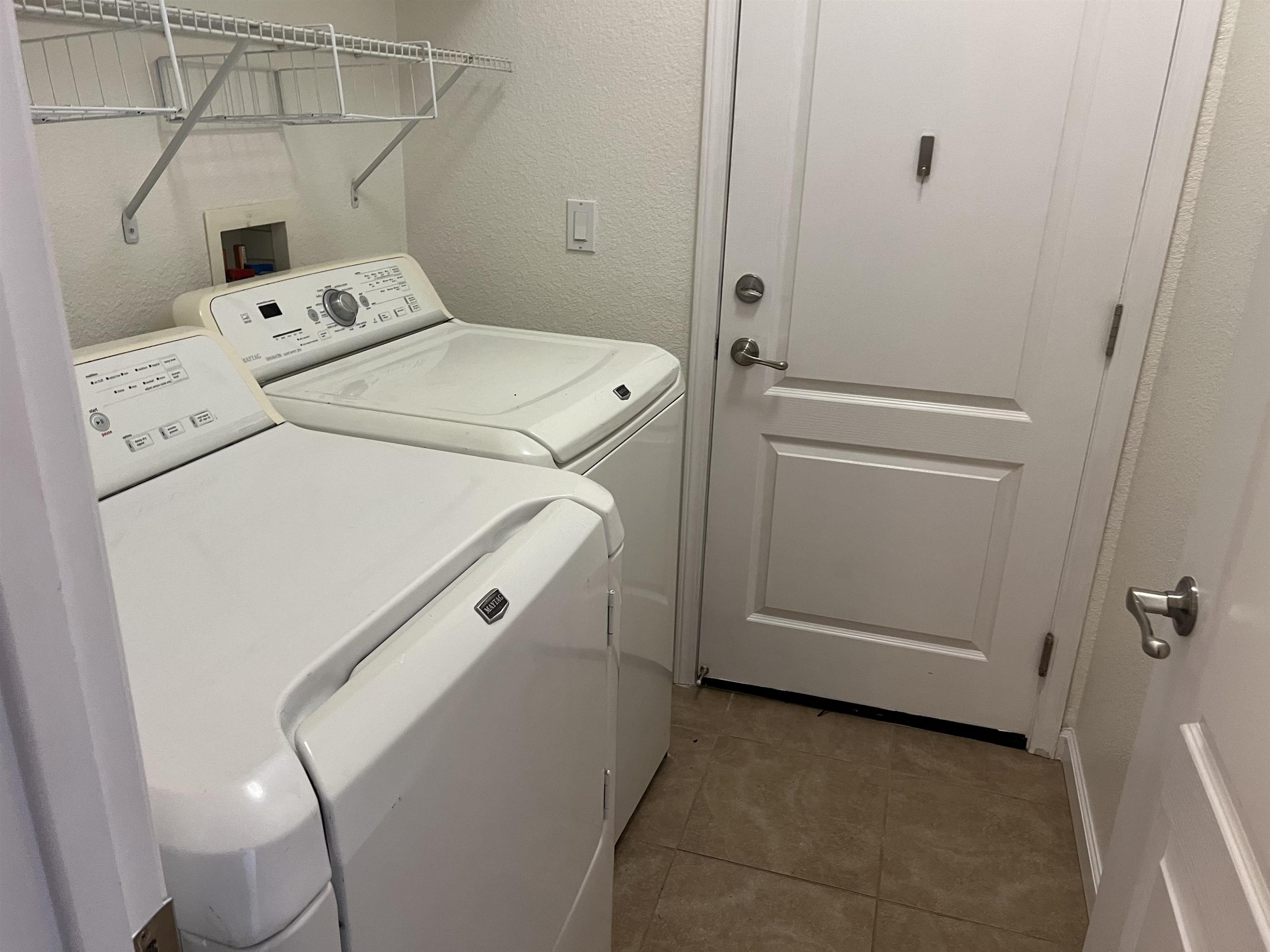 Detail Gallery Image 6 of 13 For 1112 Park West Dr, Pittsburg,  CA 94565 - 4 Beds | 2 Baths