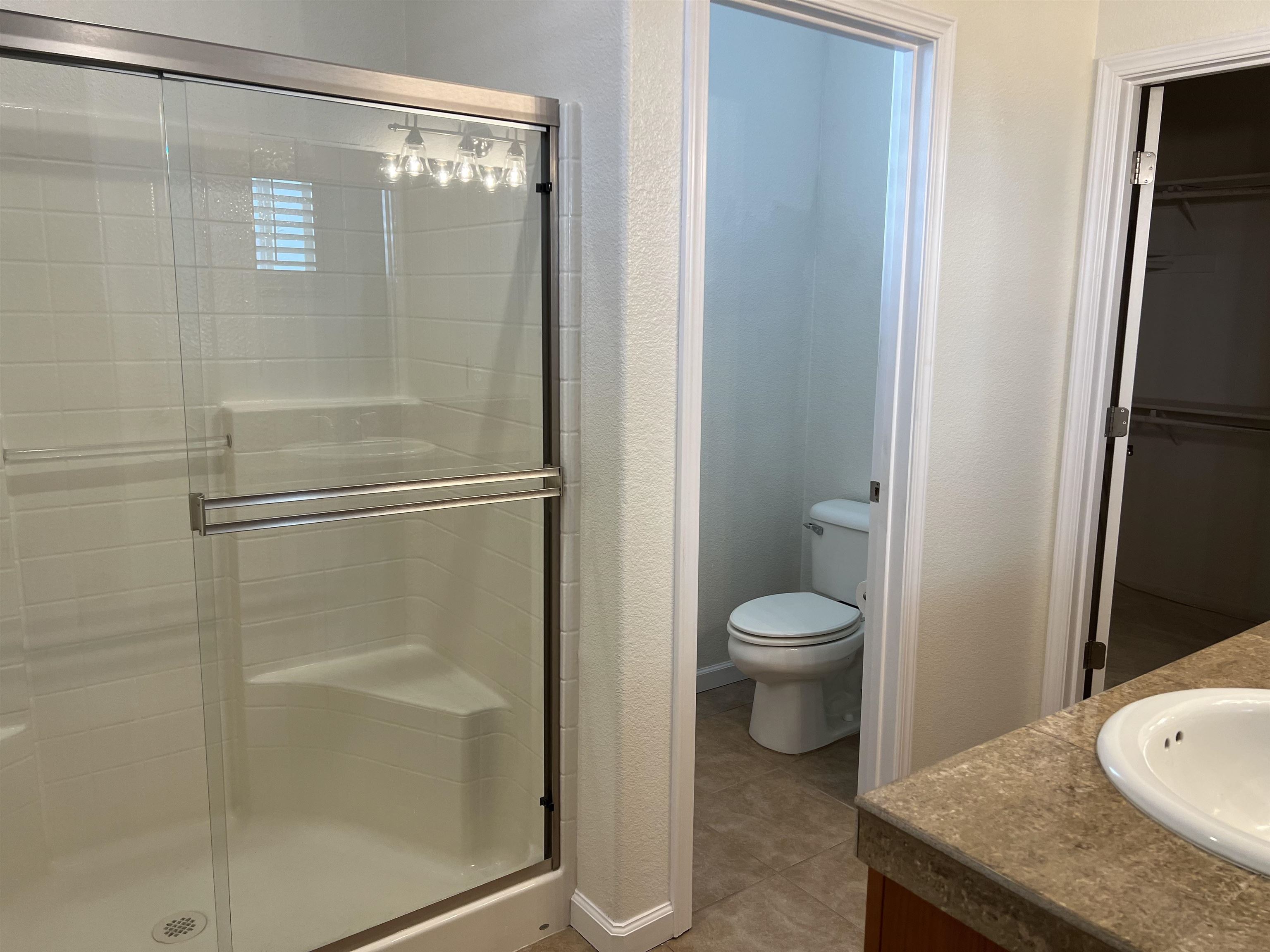 Detail Gallery Image 8 of 13 For 1112 Park West Dr, Pittsburg,  CA 94565 - 4 Beds | 2 Baths