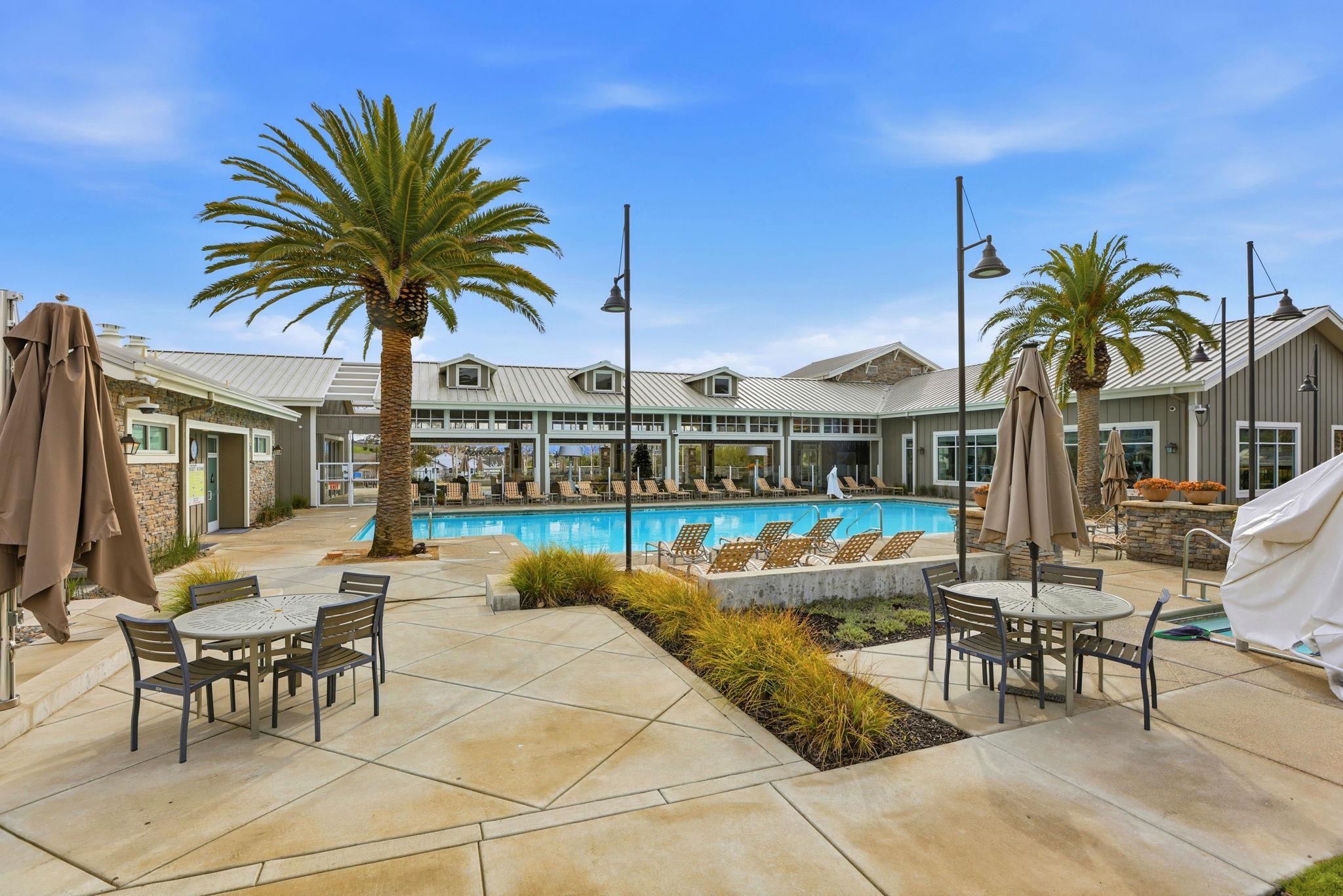 Detail Gallery Image 24 of 25 For 4386 Healdsburg Way, Dublin,  CA 94568 - 4 Beds | 3/1 Baths