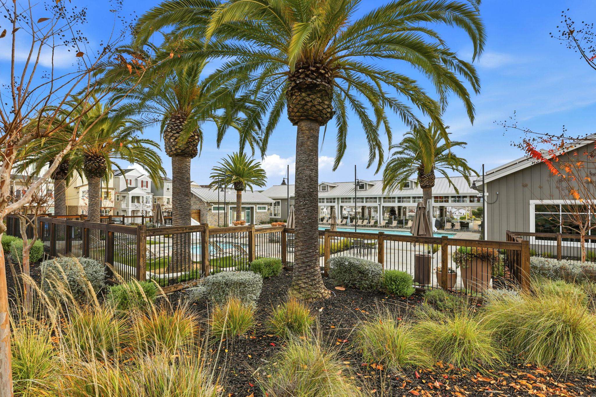 Detail Gallery Image 25 of 25 For 4386 Healdsburg Way, Dublin,  CA 94568 - 4 Beds | 3/1 Baths