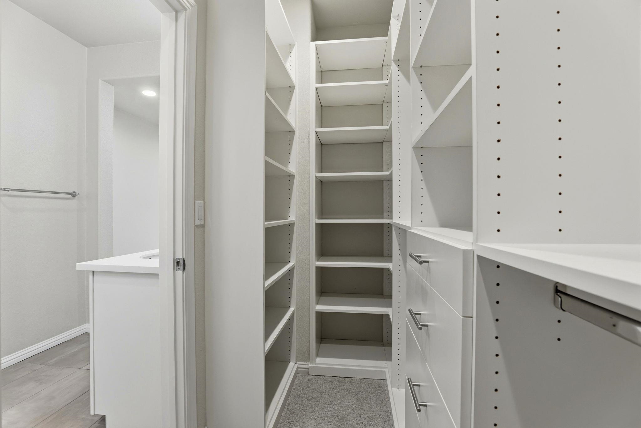 Detail Gallery Image 9 of 25 For 4386 Healdsburg Way, Dublin,  CA 94568 - 4 Beds | 3/1 Baths