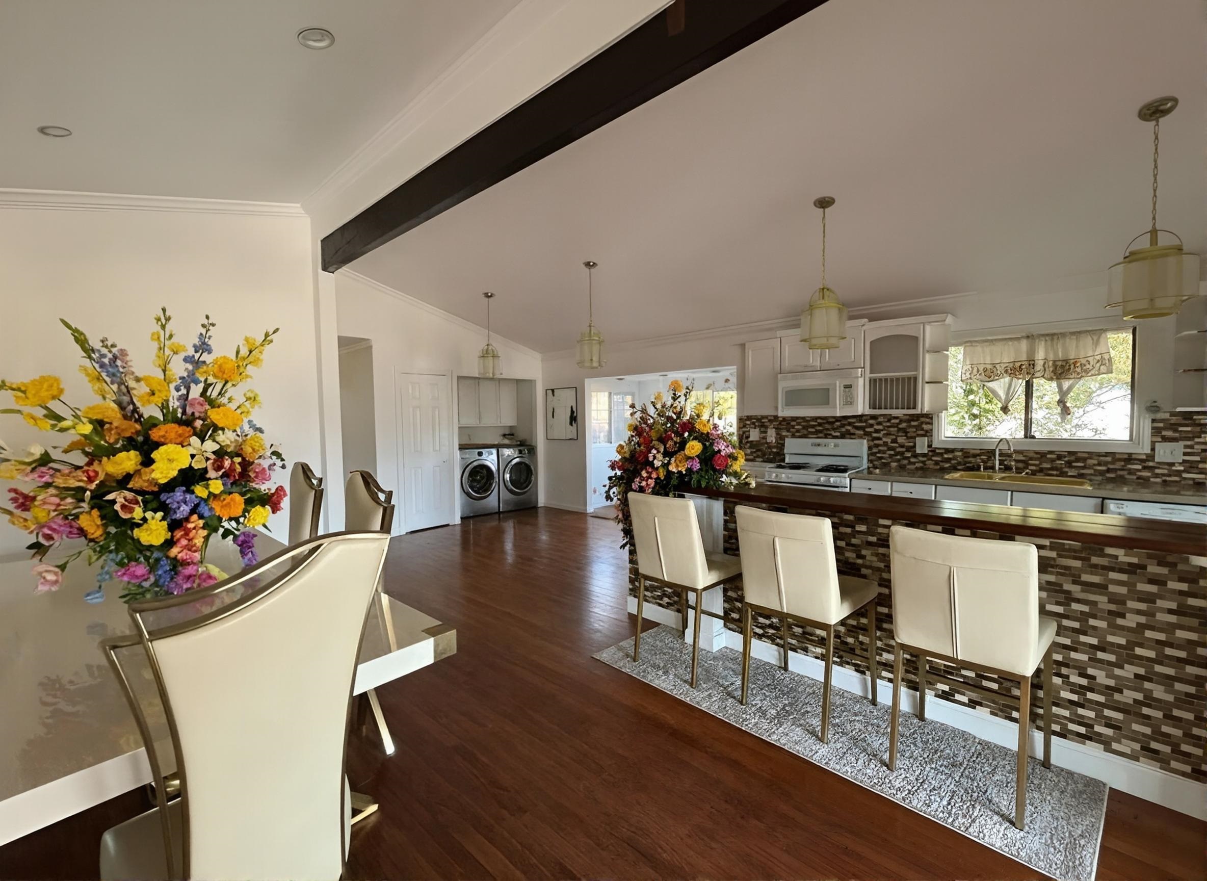 Detail Gallery Image 17 of 34 For 4535 Redding, Oakland,  CA 94619 - 4 Beds | 3/1 Baths