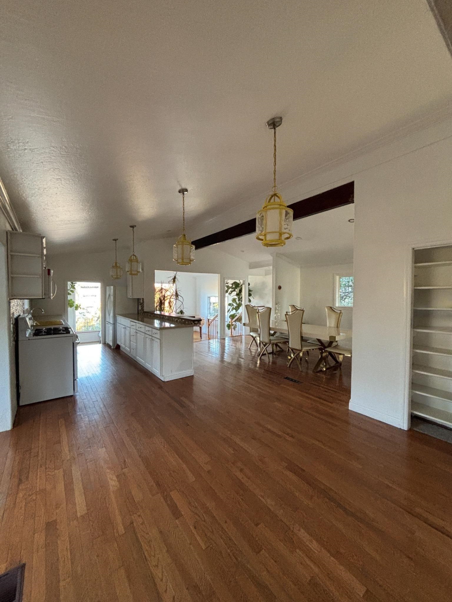 Detail Gallery Image 19 of 34 For 4535 Redding, Oakland,  CA 94619 - 4 Beds | 3/1 Baths