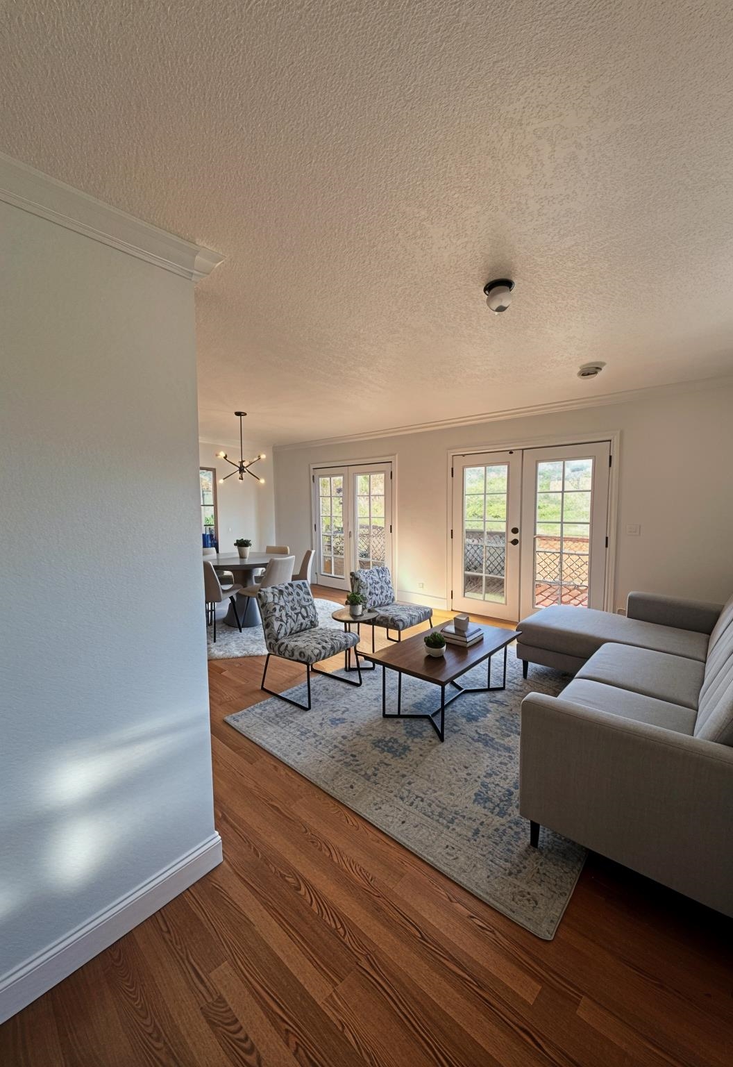 Detail Gallery Image 3 of 34 For 4535 Redding, Oakland,  CA 94619 - 4 Beds | 3/1 Baths