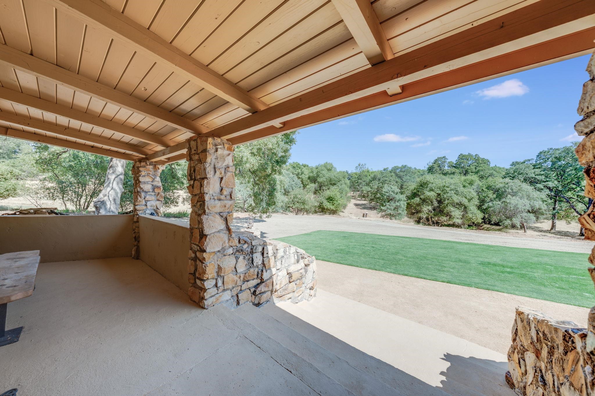 Detail Gallery Image 28 of 60 For 4600 El Caminito Rd, Shingle Springs,  CA 95682-0000 - 6 Beds | 2 Baths