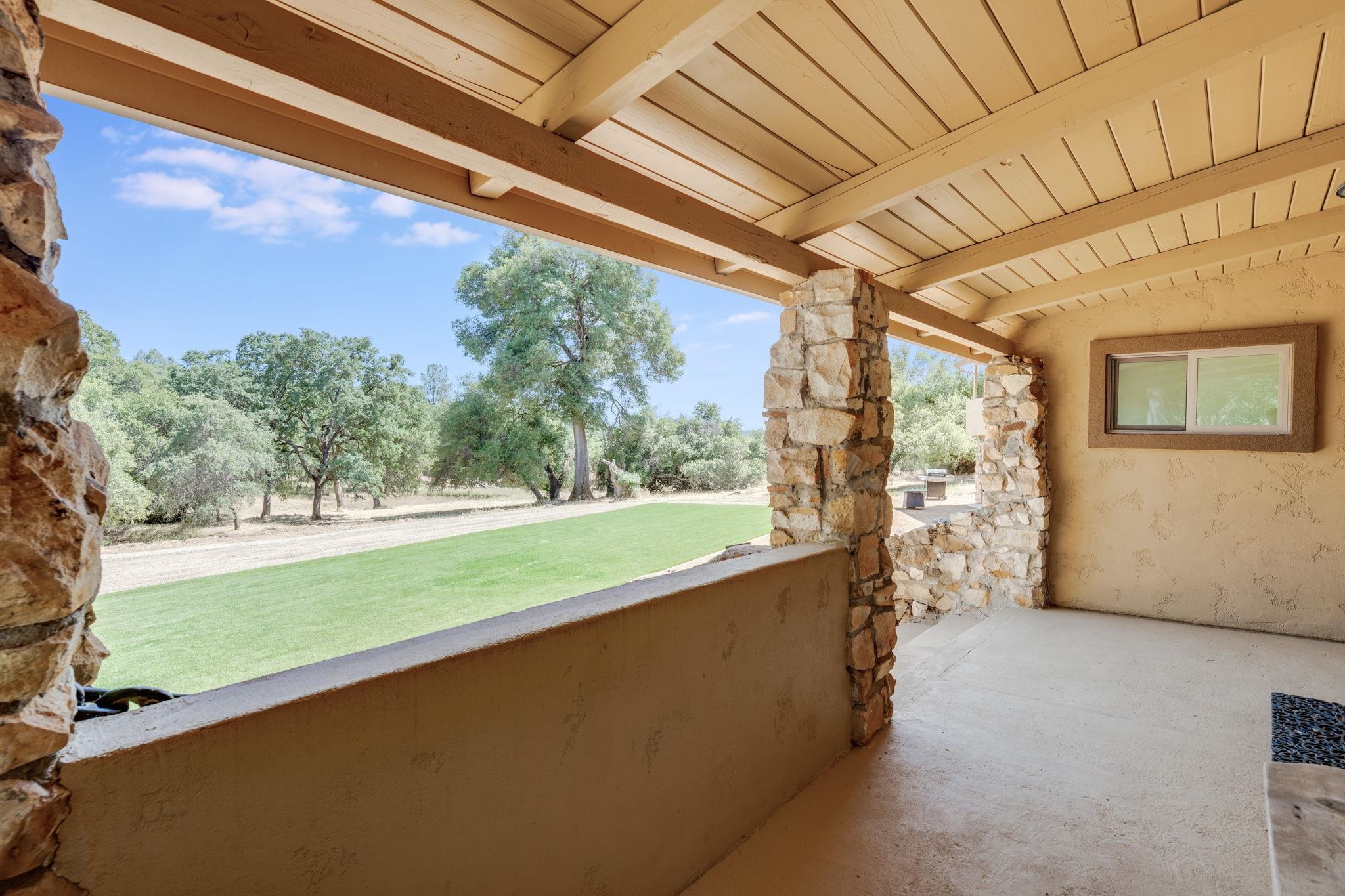 Detail Gallery Image 29 of 60 For 4600 El Caminito Rd, Shingle Springs,  CA 95682-0000 - 6 Beds | 2 Baths