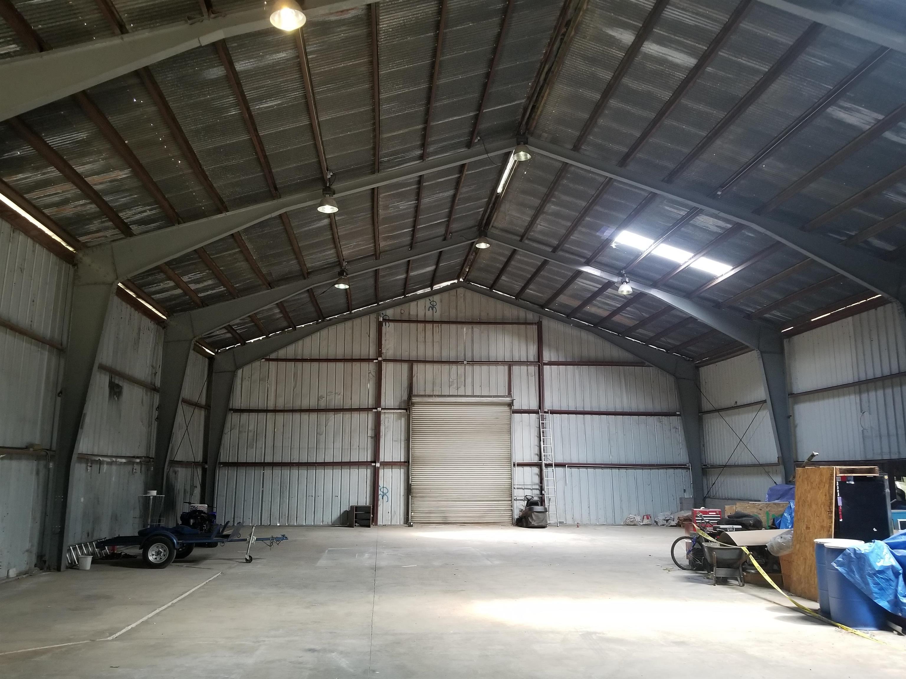 Detail Gallery Image 5 of 60 For 4600 El Caminito Rd, Shingle Springs,  CA 95682-0000 - 6 Beds | 2 Baths