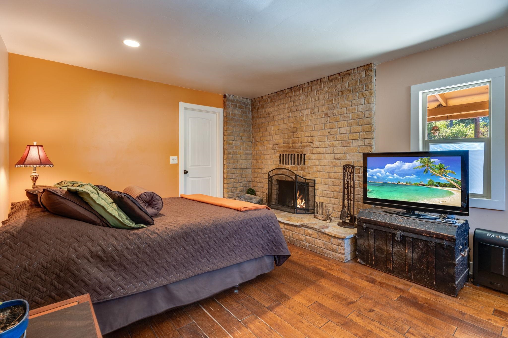 Detail Gallery Image 42 of 60 For 4600 El Caminito Rd, Shingle Springs,  CA 95682-0000 - 6 Beds | 2 Baths