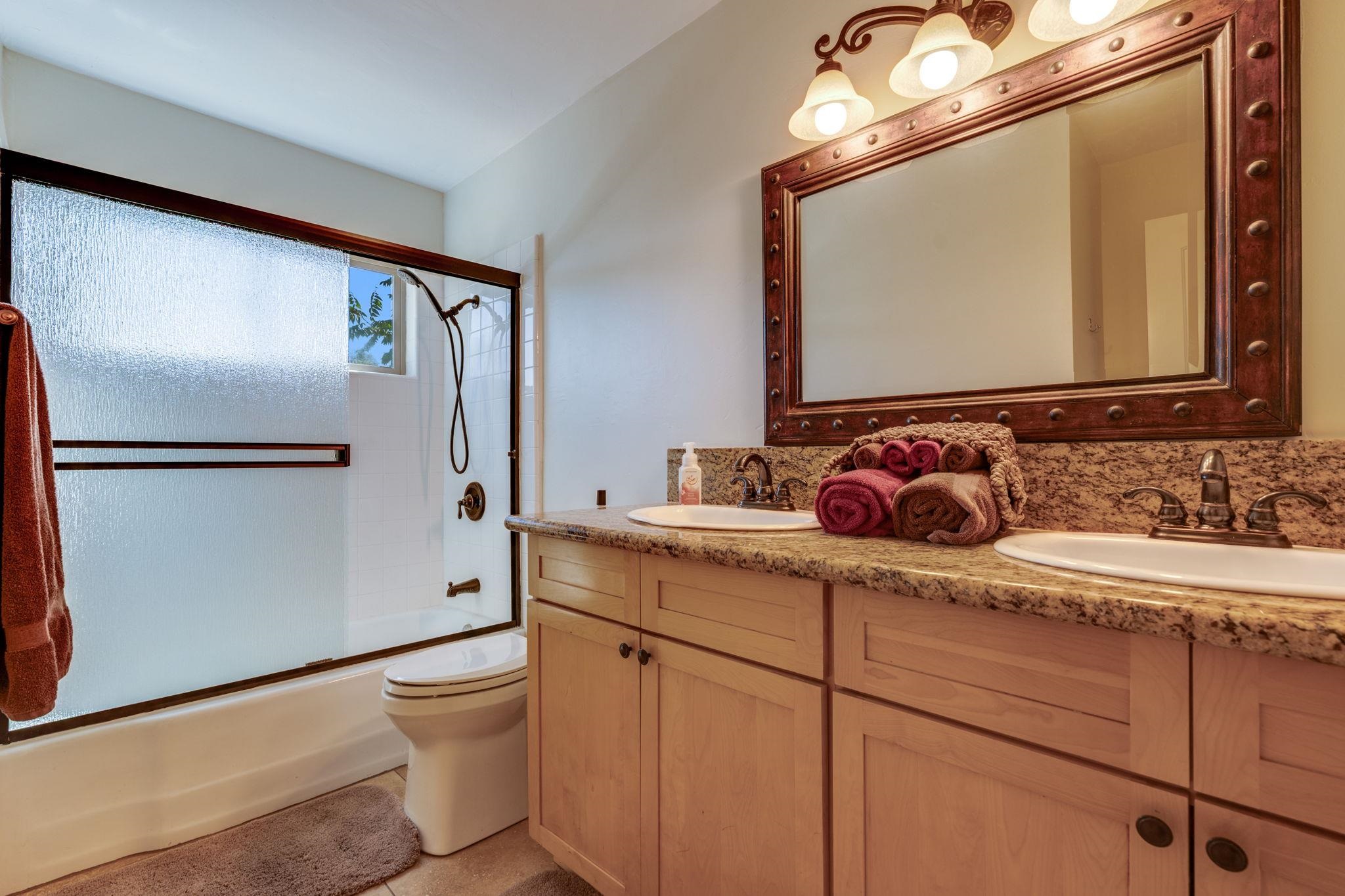 Detail Gallery Image 45 of 60 For 4600 El Caminito Rd, Shingle Springs,  CA 95682-0000 - 6 Beds | 2 Baths