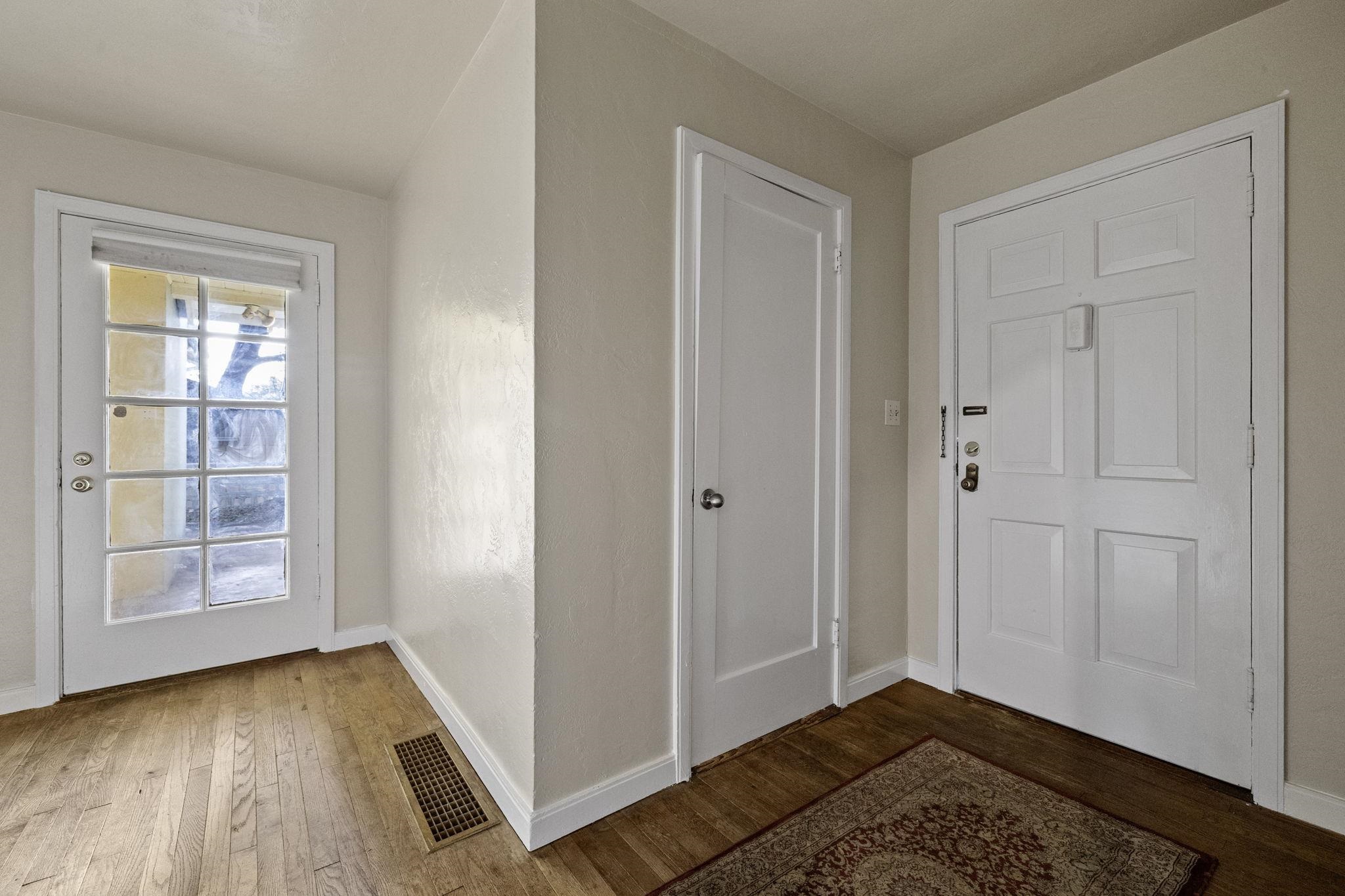 Detail Gallery Image 5 of 38 For 299 Summit Ave, Sonora,  CA 95370 - 2 Beds | 2 Baths