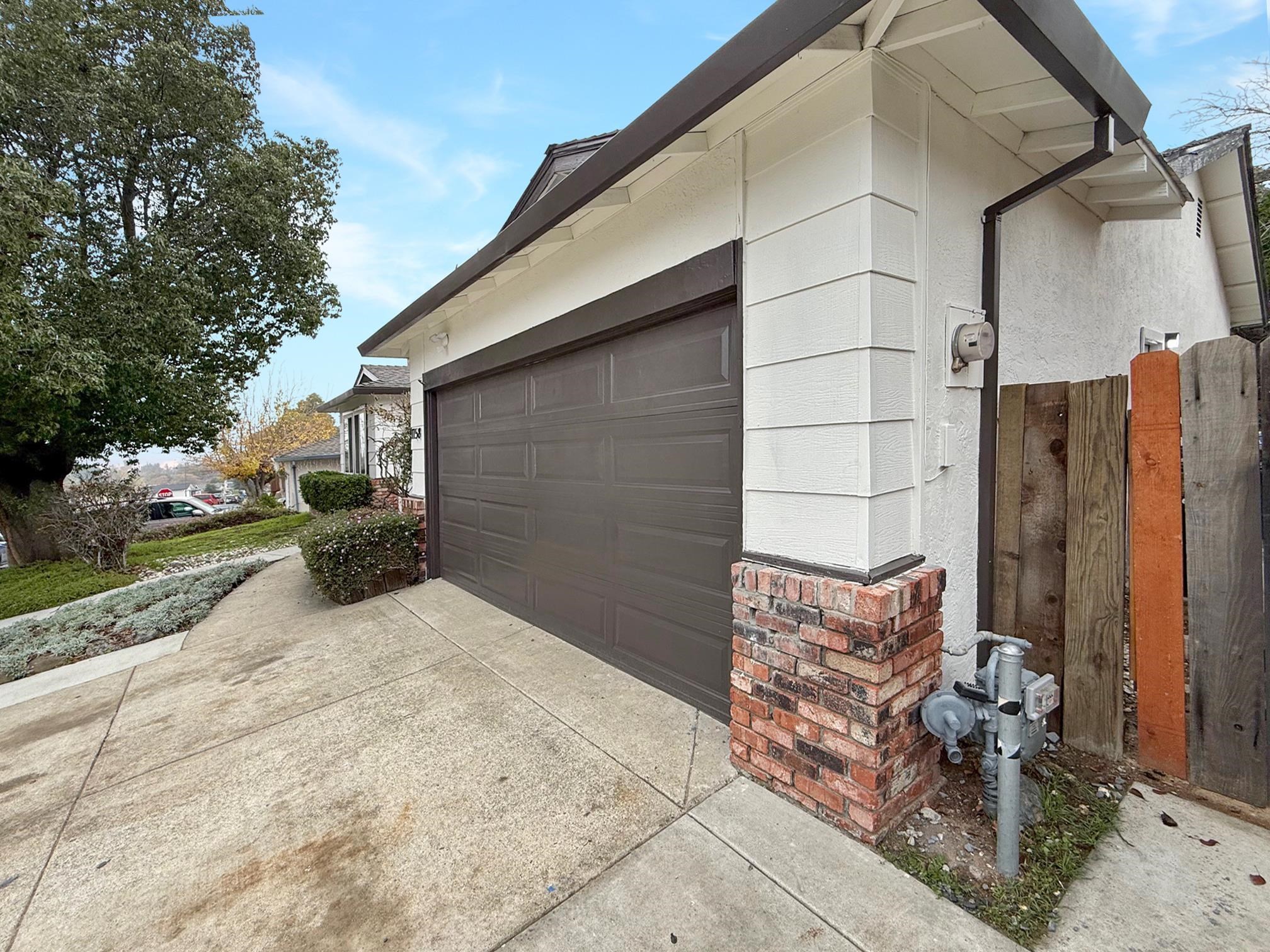 Detail Gallery Image 2 of 13 For 1158 Jensen Cir, Pittsburg,  CA 94565 - 3 Beds | 2 Baths