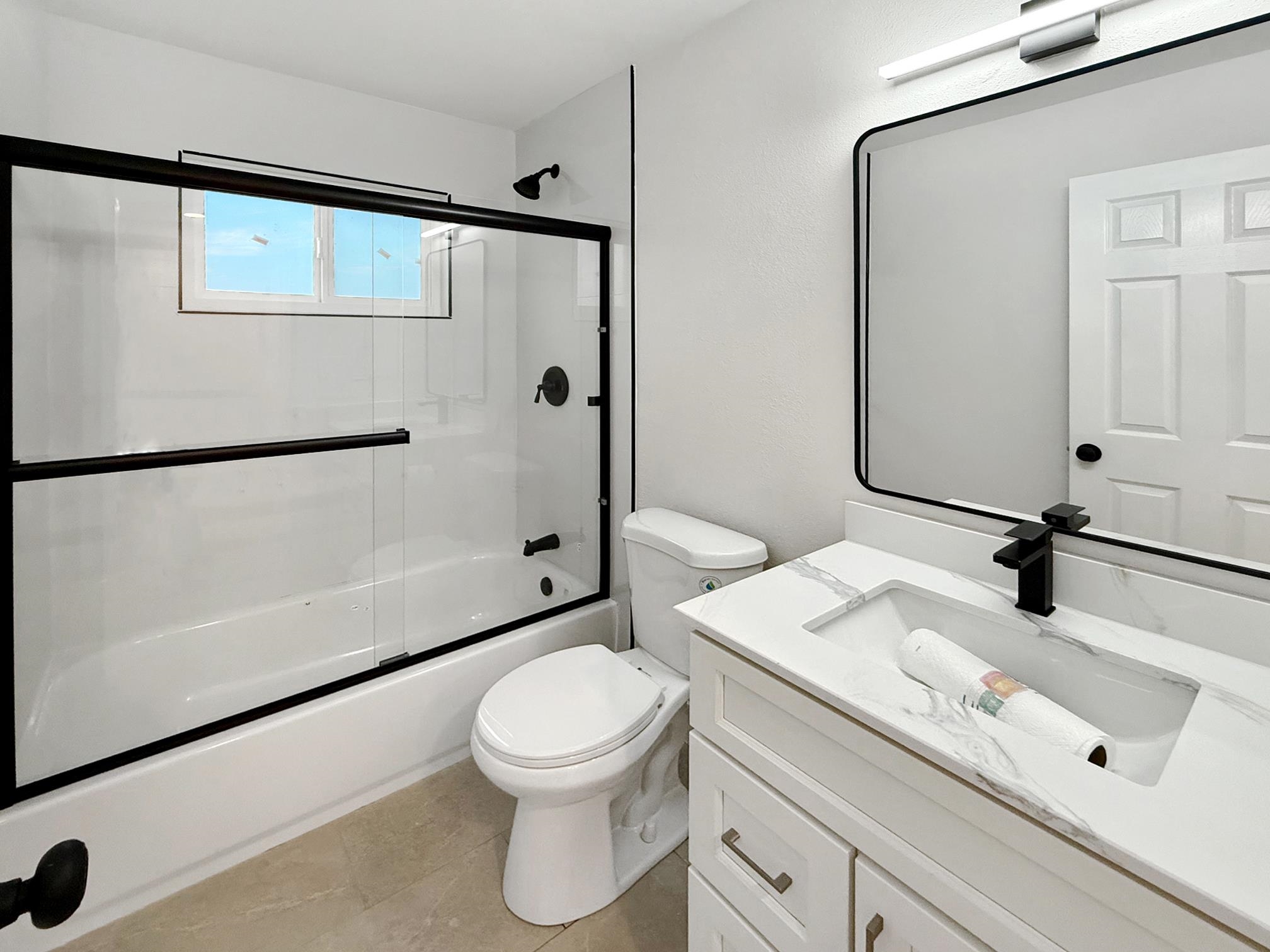 Detail Gallery Image 7 of 13 For 1158 Jensen Cir, Pittsburg,  CA 94565 - 3 Beds | 2 Baths