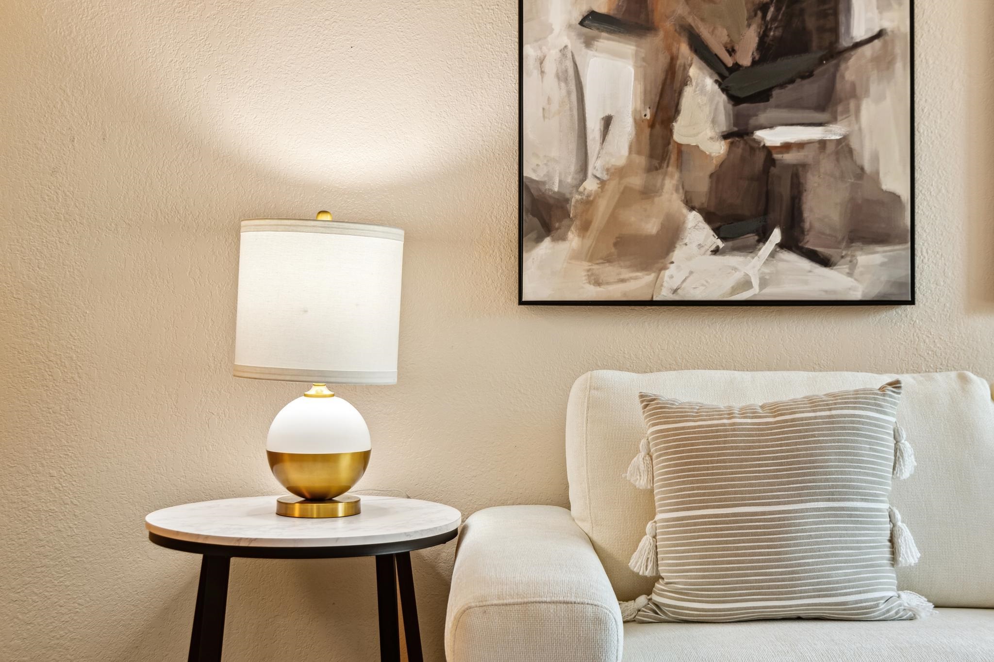 Photo #4: 41119788 Listing: Photo #4