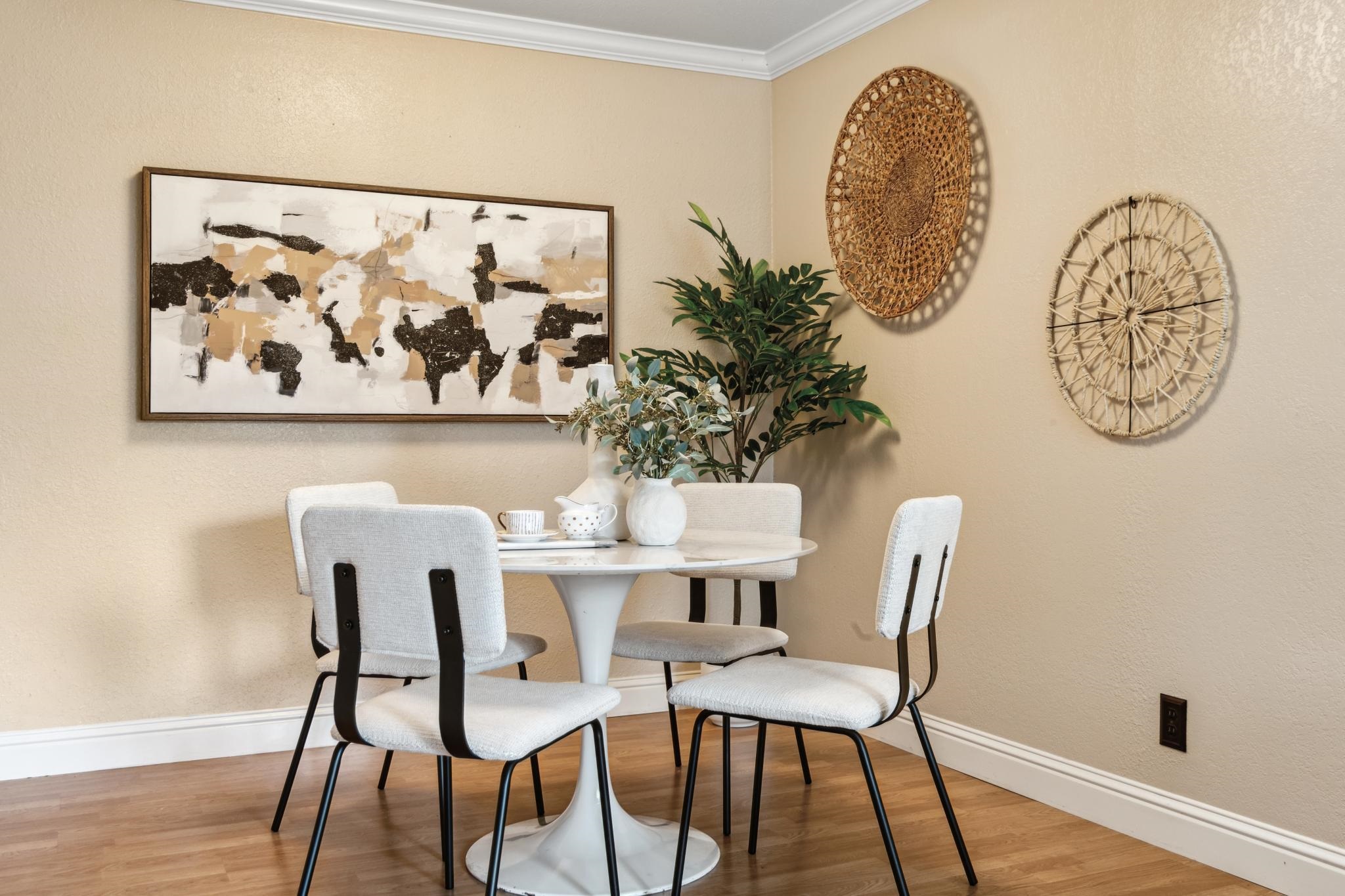 Photo #6: 41119788 Listing: Photo #6