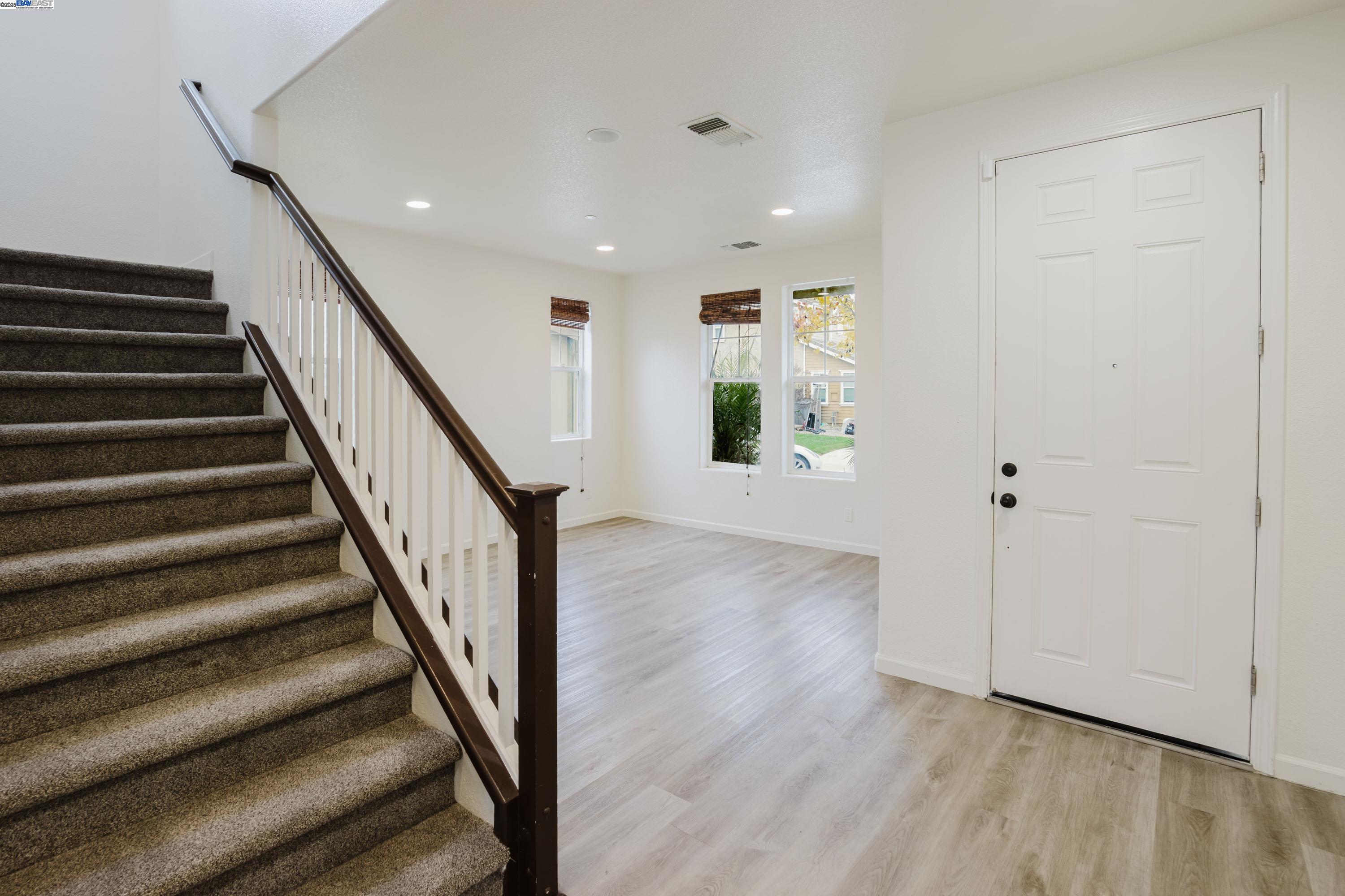 Detail Gallery Image 15 of 50 For 941 Haycastle Ct, Newman,  CA 95360 - 3 Beds | 2/1 Baths