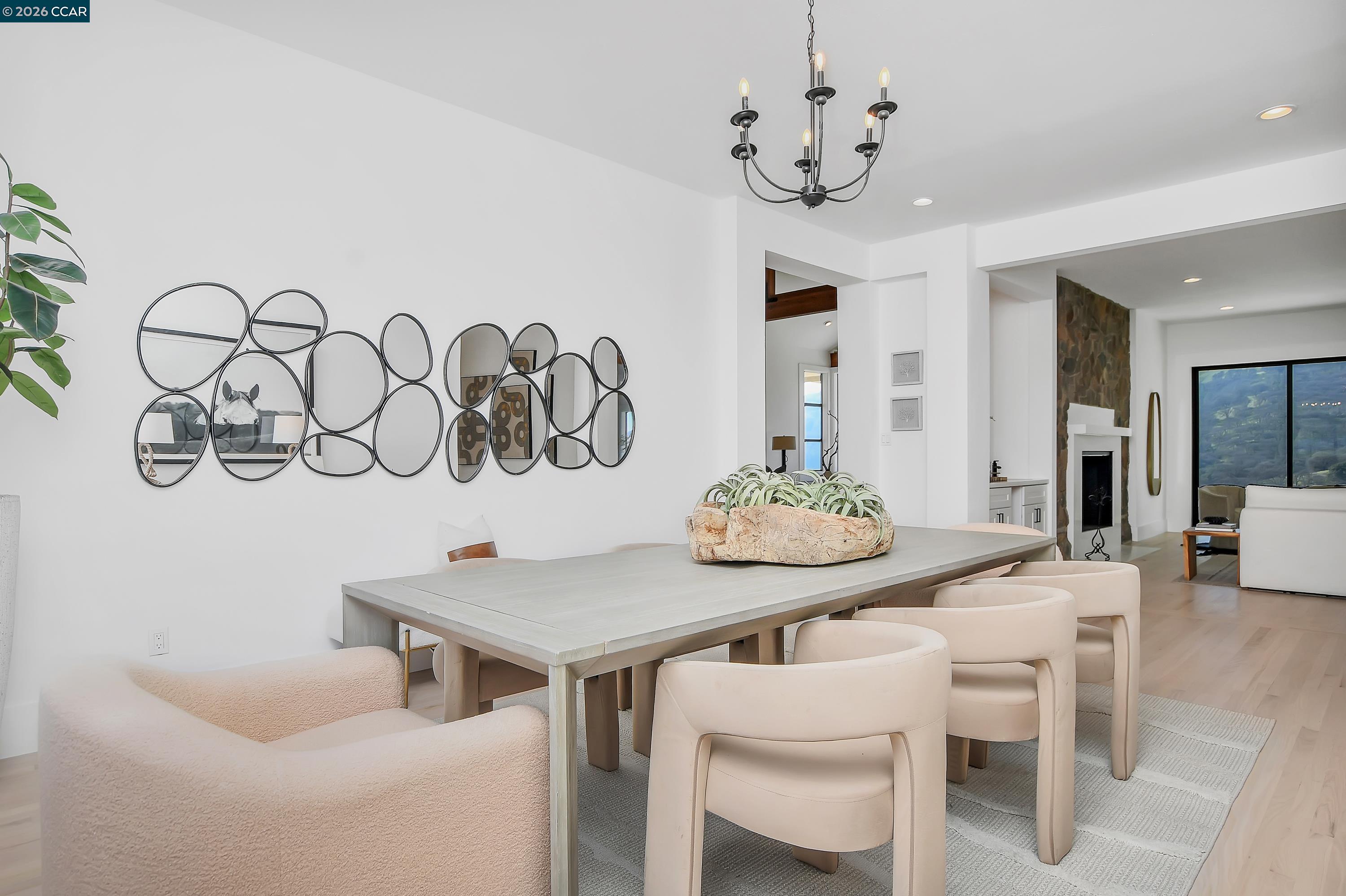 Detail Gallery Image 14 of 60 For 420 Leon Ct, Clayton,  CA 94517 - 4 Beds | 4/1 Baths