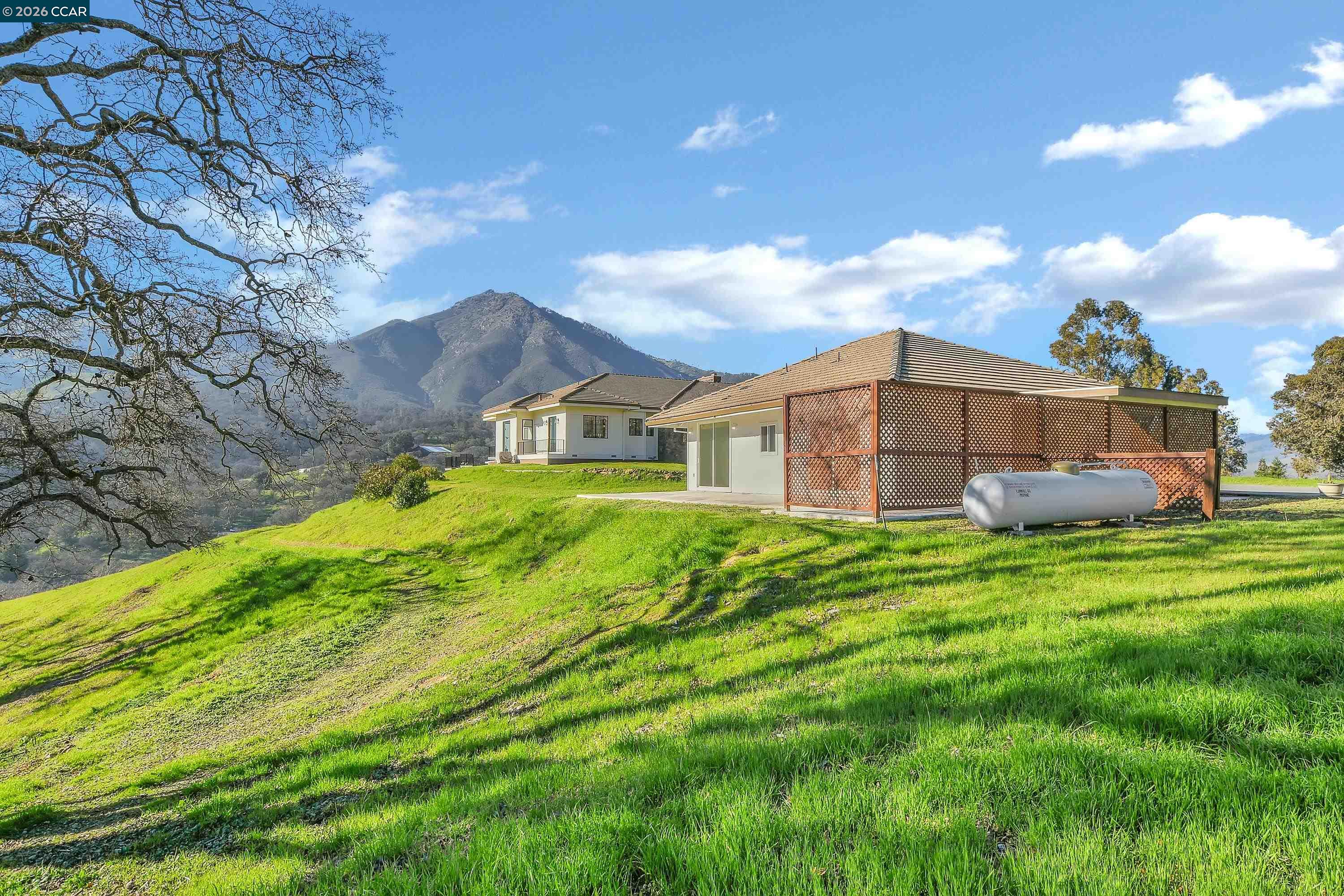 Detail Gallery Image 57 of 60 For 420 Leon Ct, Clayton,  CA 94517 - 4 Beds | 4/1 Baths