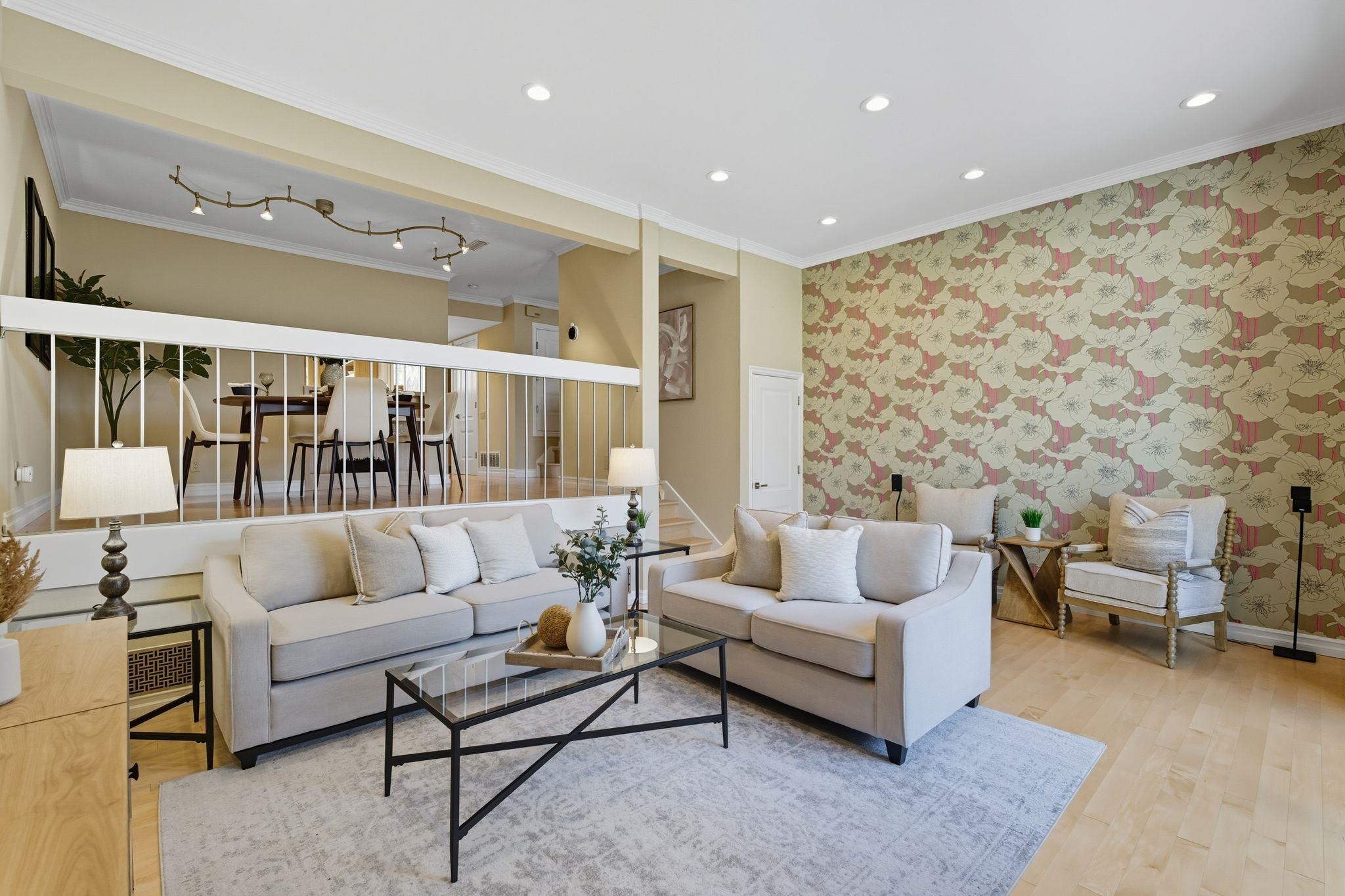 Photo #3: 41119795 Listing: Photo #3