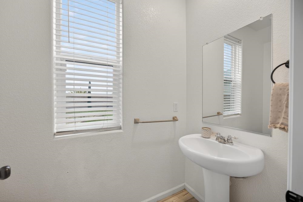 Detail Gallery Image 16 of 44 For 1958 Freedom Way, Rio Vista,  CA 94571 - 4 Beds | 2/1 Baths